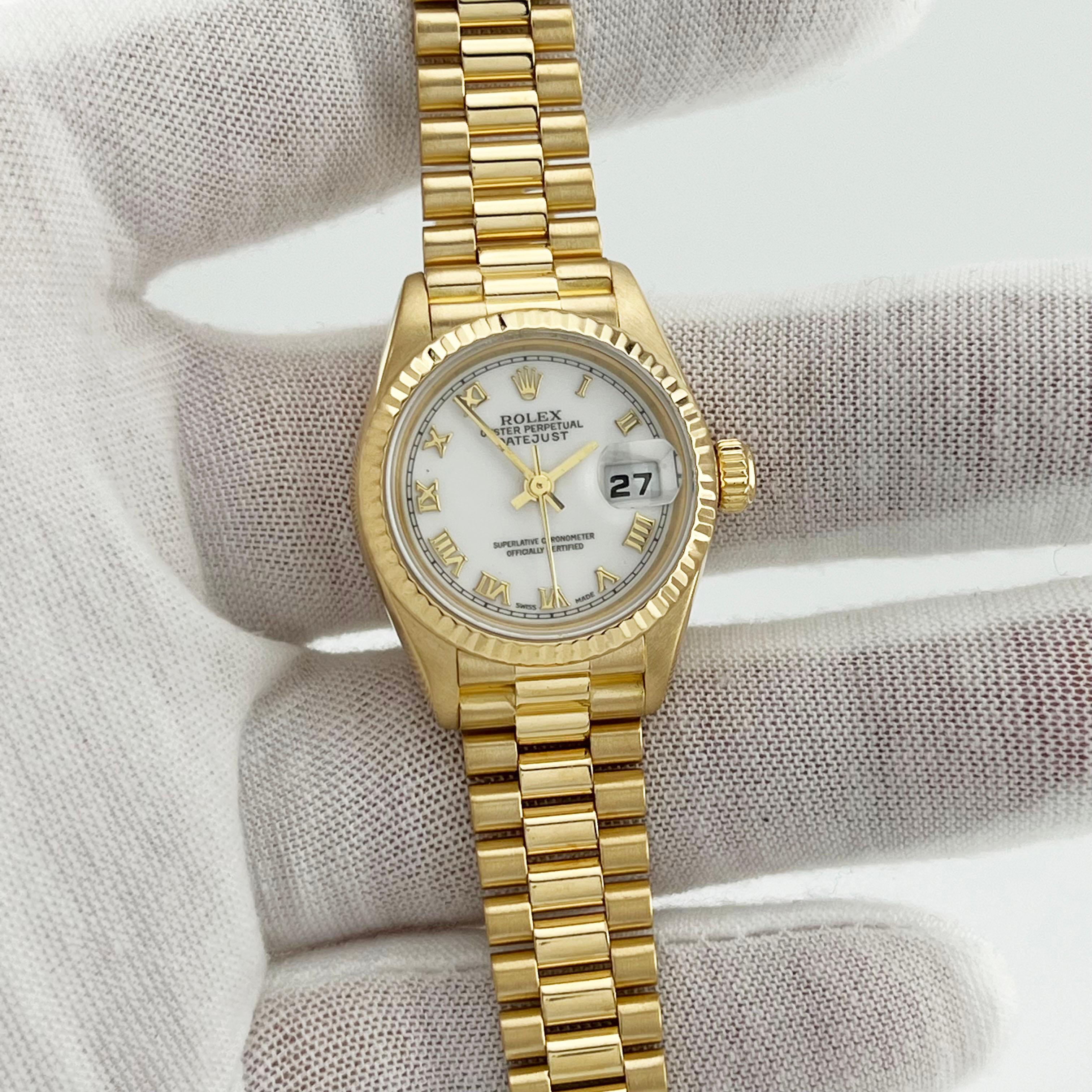 Rolex Ladies Datejust President 69178 White Roman Dial 18K Yellow Gold In Excellent Condition For Sale In San Diego, CA