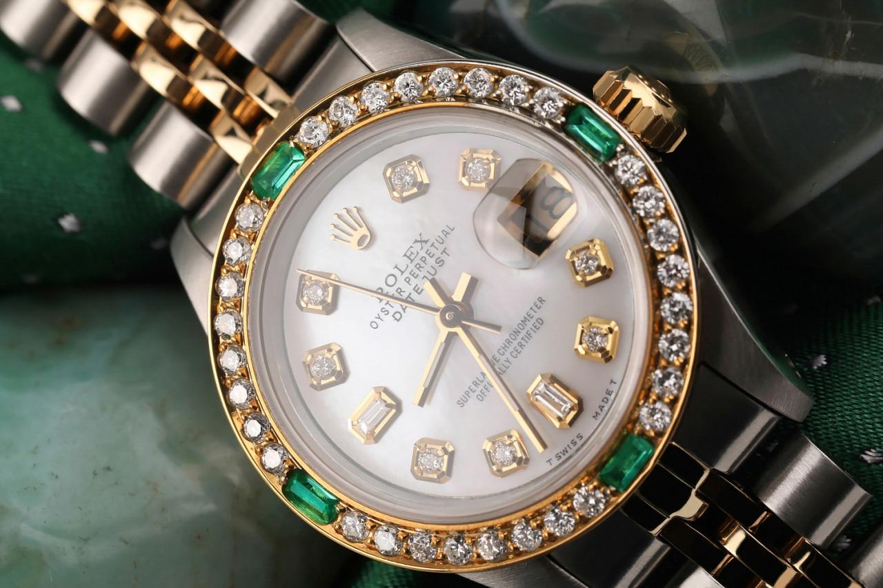 Rolex Ladies Datejust Vintage Diamond Bezel Two Tone White MOP Watch In Excellent Condition For Sale In New York, NY