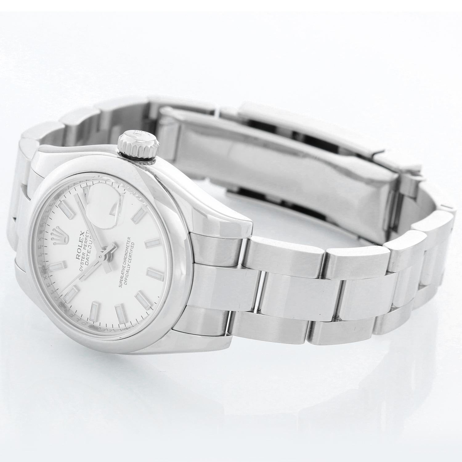 Rolex  Ladies Datejust Watch Steel with Silver Dial  179160 - Automatic winding; 31 jewel; sapphire crystal. Stainless steel case with smooth bezel (26mm diameter). Silver dial with stick hour markers. Stainless steel Oyster bracelet. Pre-owned with