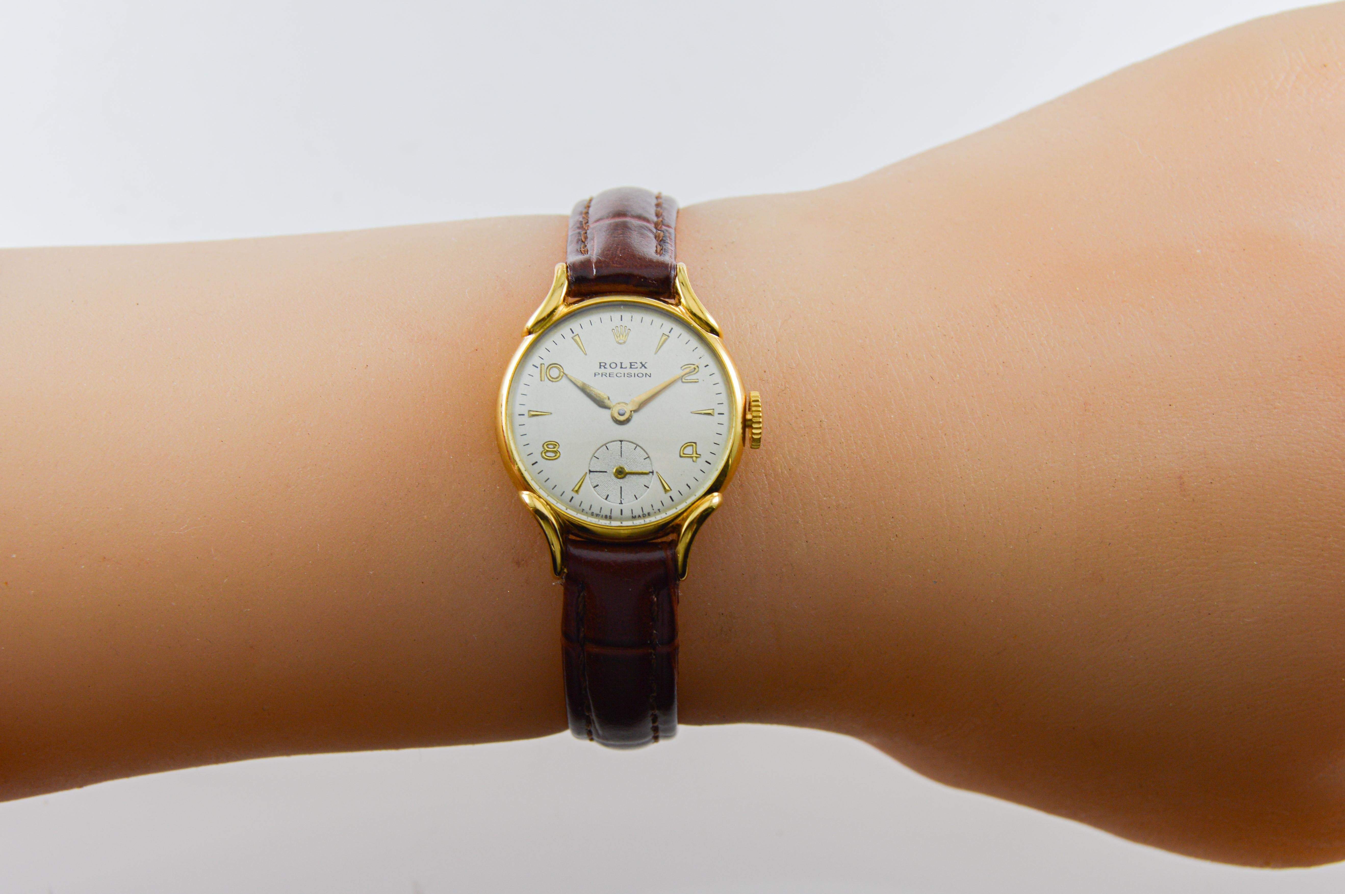 Rolex 9Kt Oro massiccio Mid Century Orologio rotondo circa 1950 in vendita 10