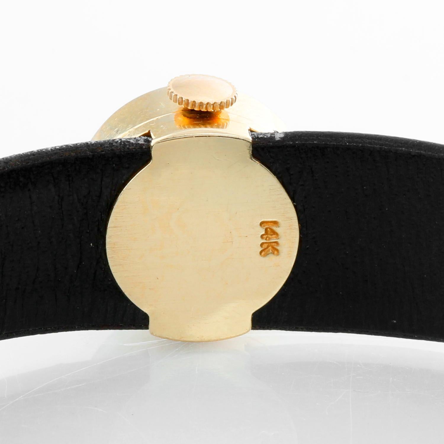 Women's Rolex Ladies Orchid Gold Manual Winding 95705 Wristwatch
