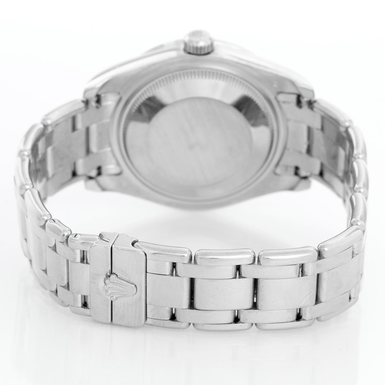 Damen-Perlenmaster-Uhr aus Weißgold 81209 im Angebot 1