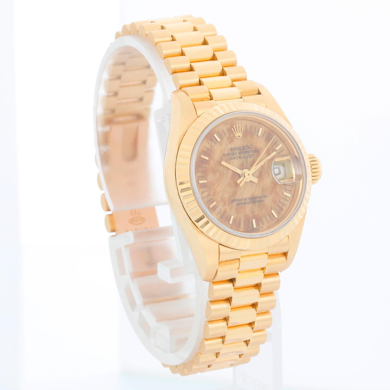 Rolex Montre President Burlwood en or jaune 18 carats pour femmes 69178 Excellent état à Dallas, TX