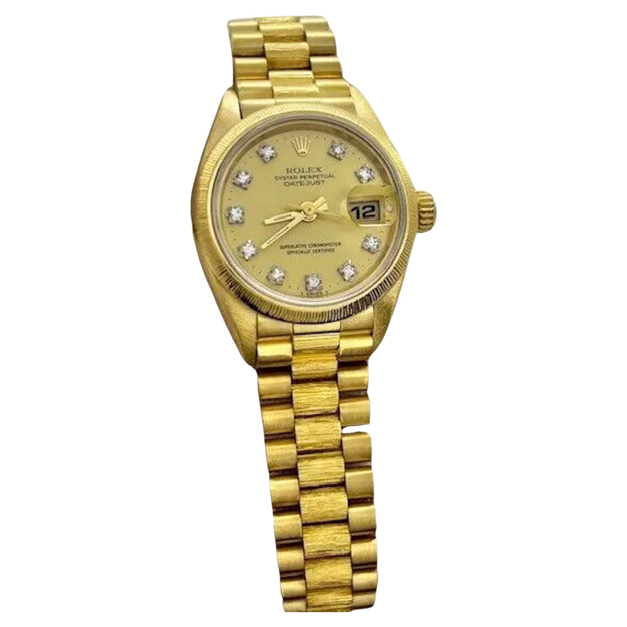 Rolex pour femme Datejust 69278 avec cadran en diamant finition écorce, boîte et papiers d'origine en 18 carats