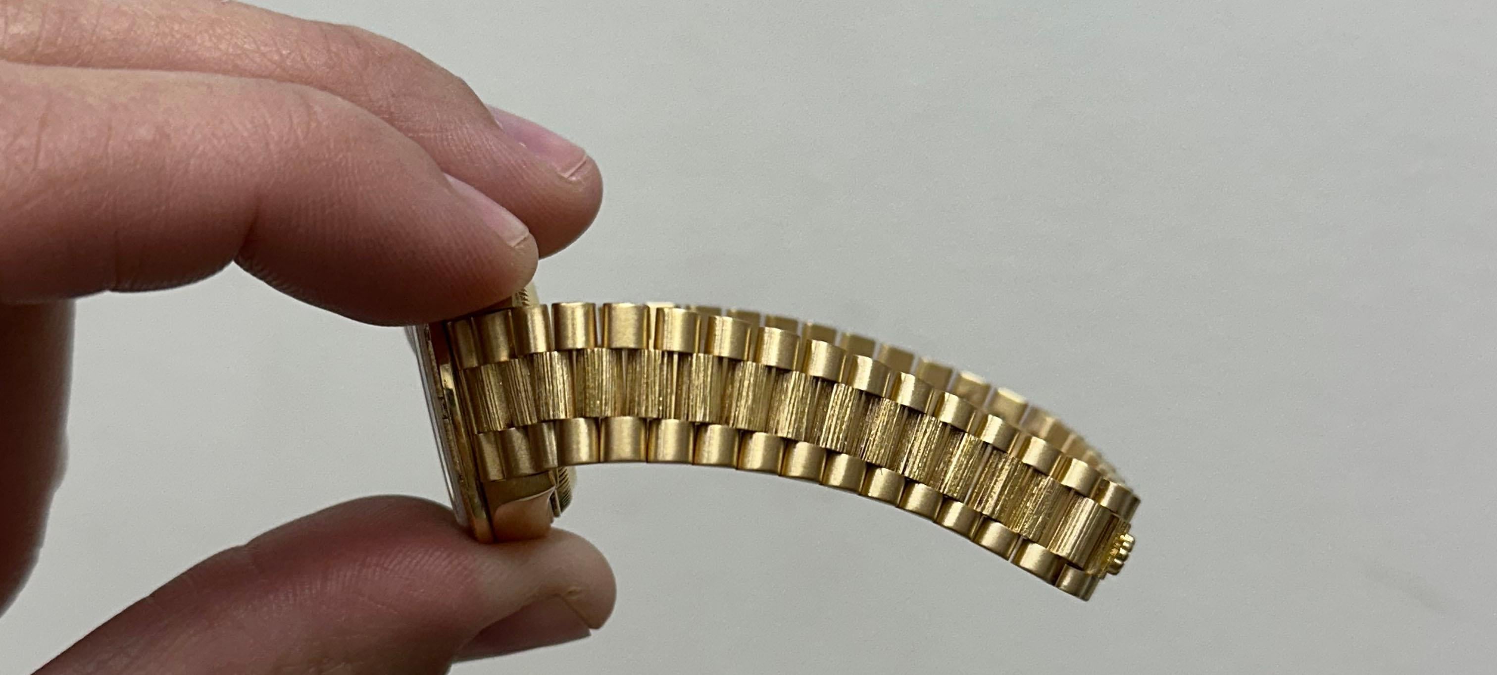 Rolex Ladies President Datejust 69288 Champagne Diamond Dial Bezel Bark 18K Gold For Sale 3