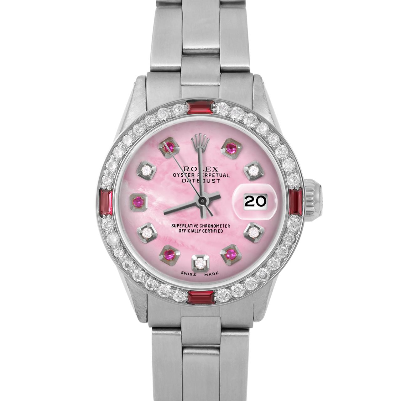 Marke : Rolex
Modell : Datejust (Modell ohne Quickset)
Geschlecht : Damen
Metalle : Rostfreier Stahl
Gehäusegröße: 24 mm

Zifferblatt : Custom Pink Mother Of Pearl Diamond Ruby Dial (Dieses Zifferblatt ist nicht original Rolex und wurde nach dem