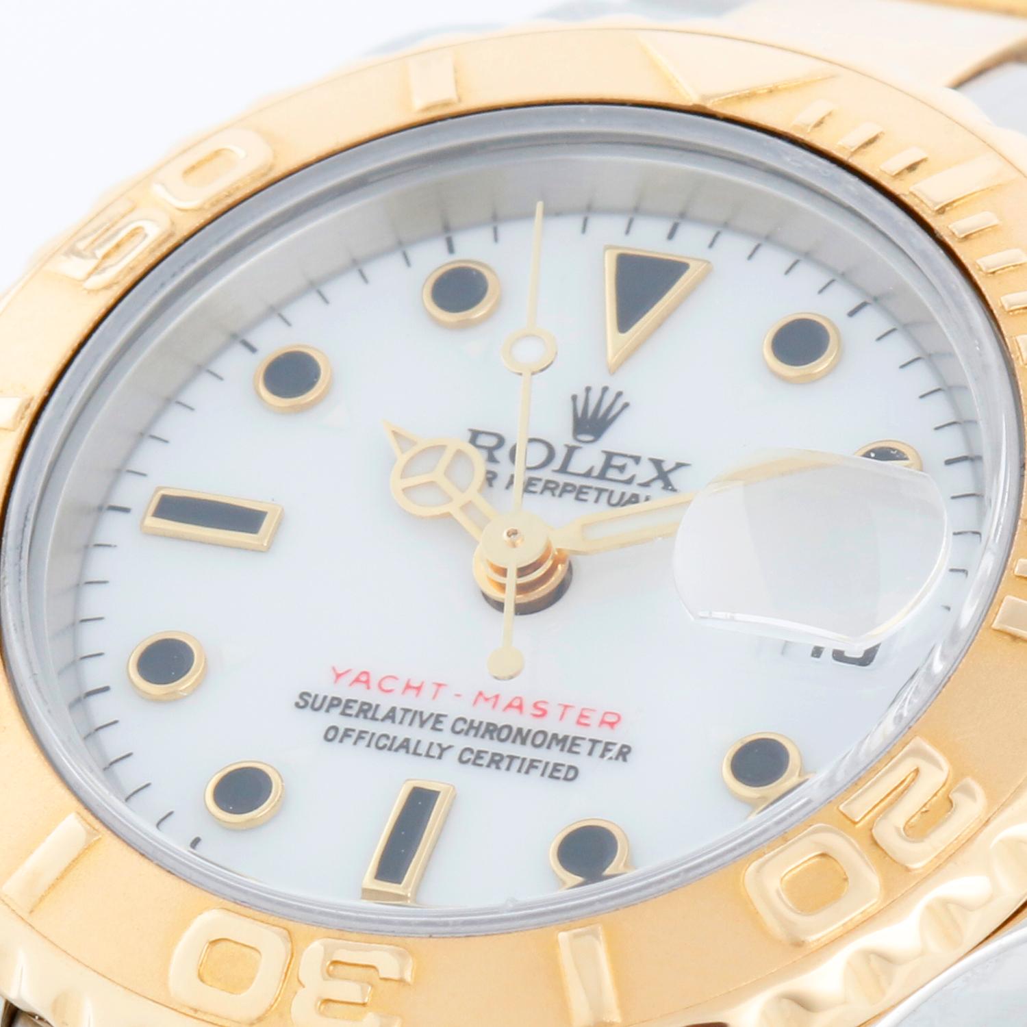 Rolex Damen Yacht-Master 2-farbige Uhr mit weißem Zifferblatt 69623 im Angebot 1