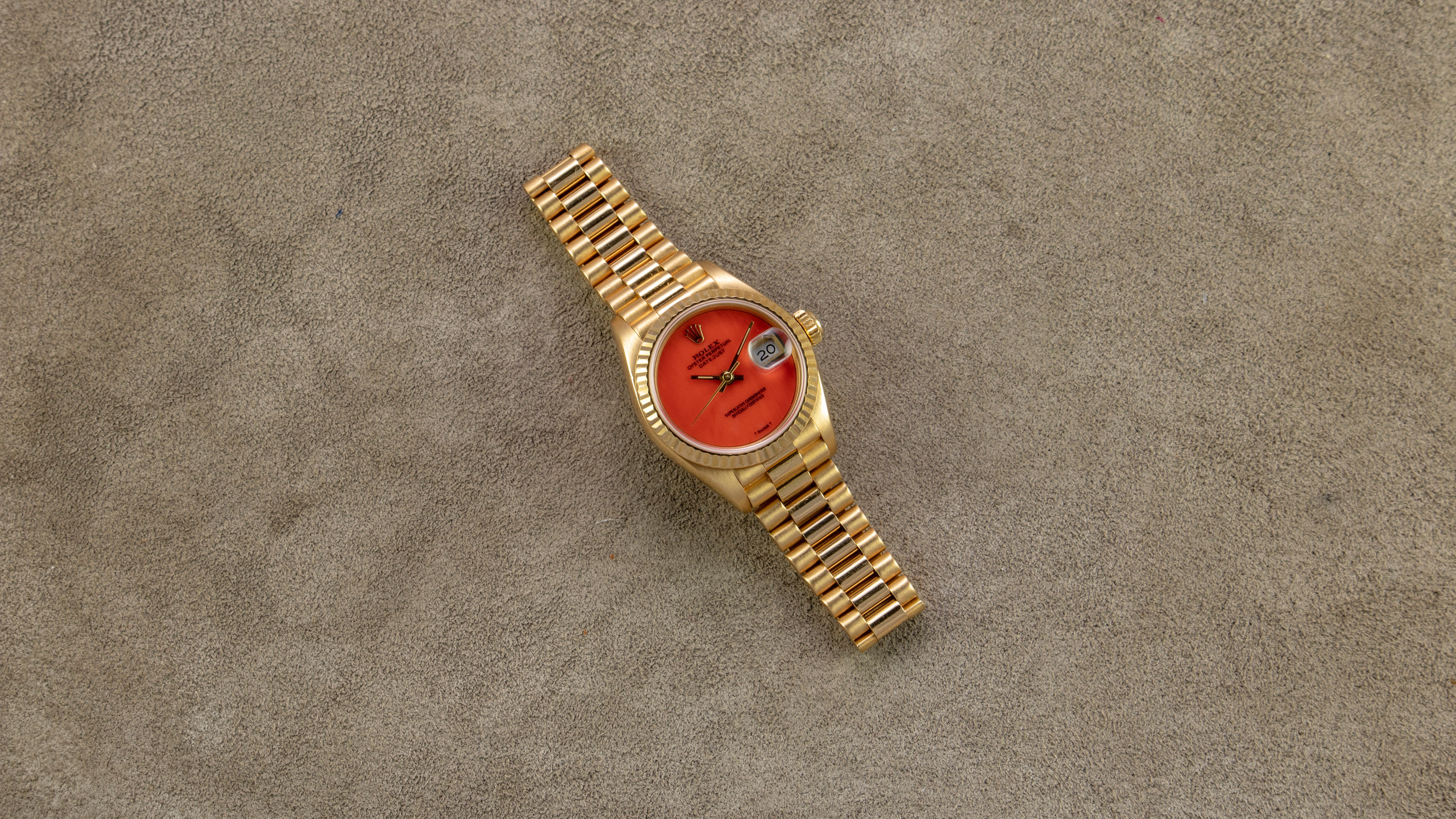 rolex datejust coral dial