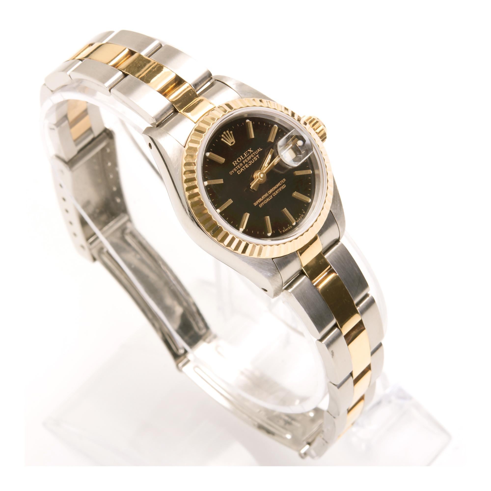 Rolex Ladies Yellow Gold Stainless Steel Datejust Automatic Wristwatch Ref 69173 In Good Condition In Stamford, CT