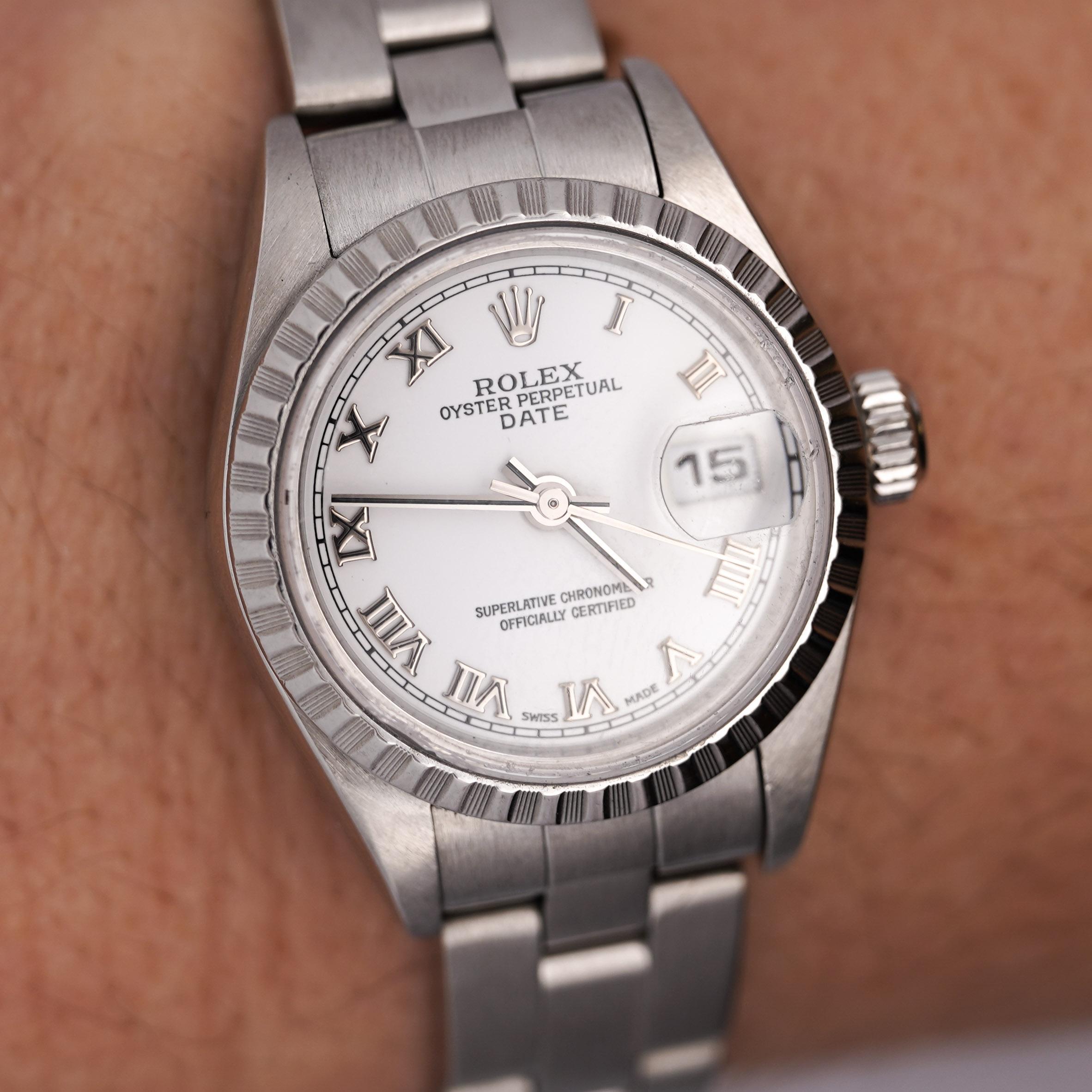 Rolex Lady Date 79240 24mm White Dial Oyster Watch Box & Papers In Excellent Condition In Miami, FL
