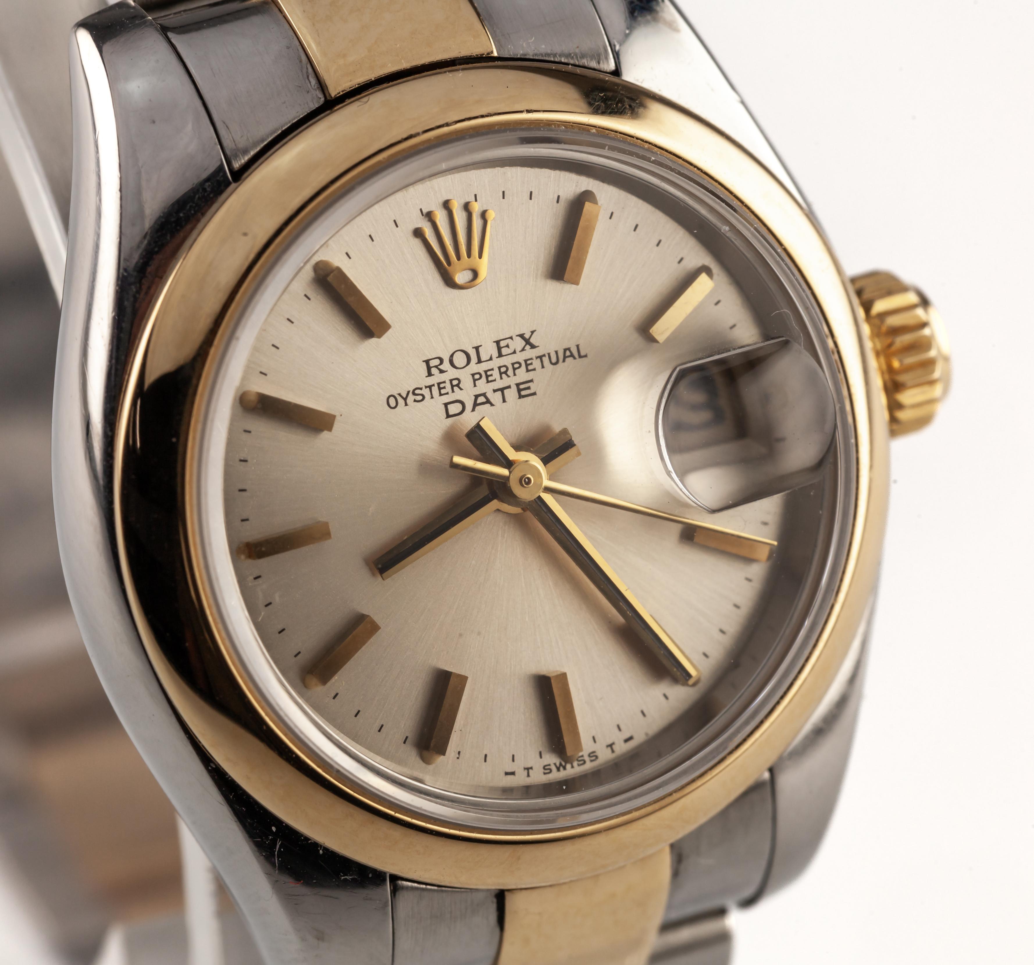 Modern Rolex Lady-Datejust 179163 Gold and Steel Oyster Bracelet with Gold Bezel For Sale