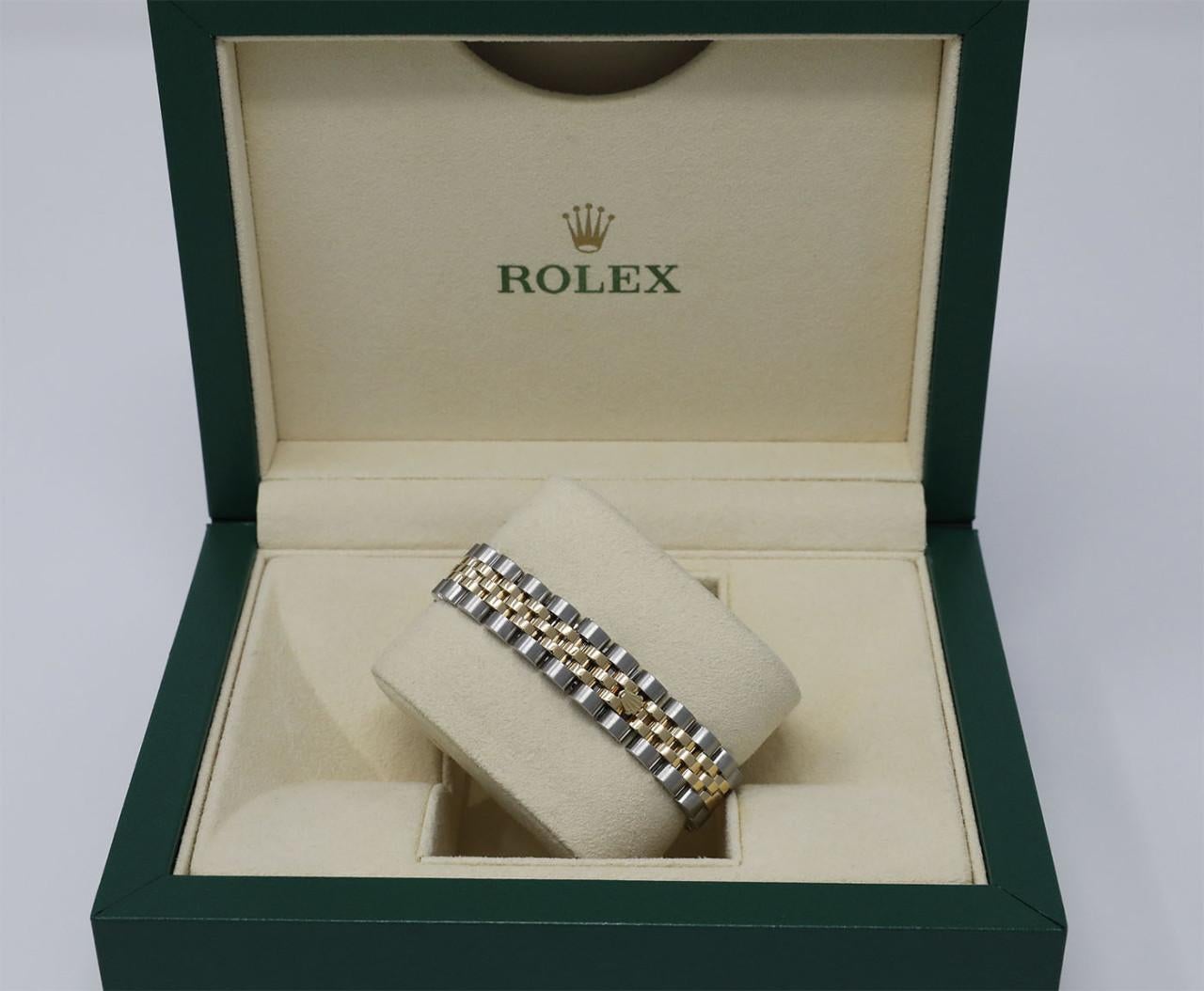 Rolex Lady-Datejust 179173 26mm Steel & Yellow Gold Watch In Excellent Condition For Sale In New York, NY