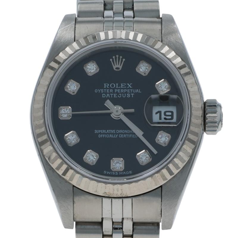 Marke: Rolex
Modell: Lady Datejust
Modellnummer: 79174
Spezifisches Jahr: 2005
Uhrwerk: Automatik
Garantie: 1 Jahr
Uhrwerk-Hersteller: Schweiz
Zifferblattfarbe: Factory Black Diamond

Metall Inhalt: Rostfreier Stahl & 18k Gelbgold

Verschluss-Typ: