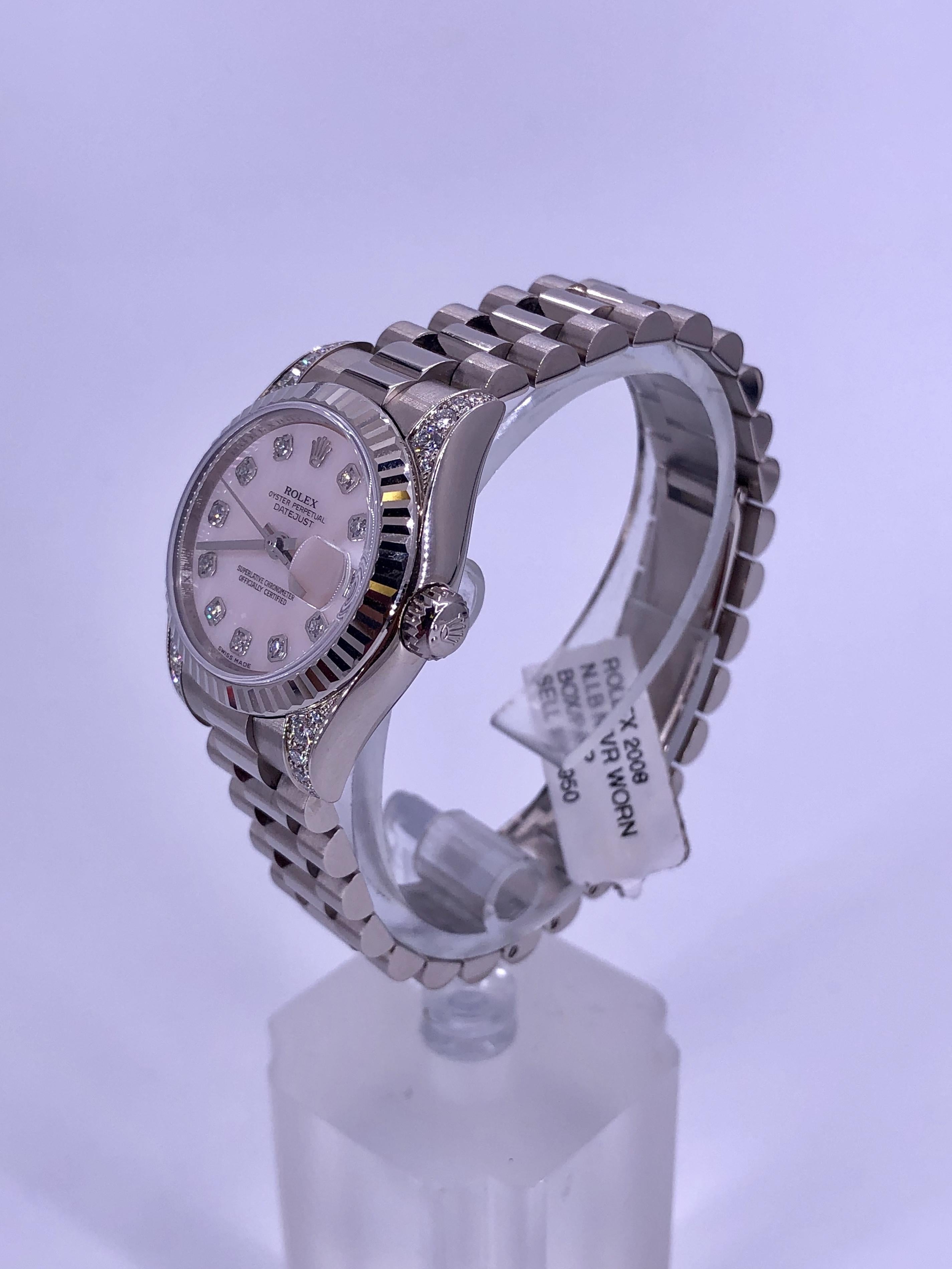 Round Cut Rolex Lady-Datejust NEW White Gold Mother of Pearl with Diamonds For Sale