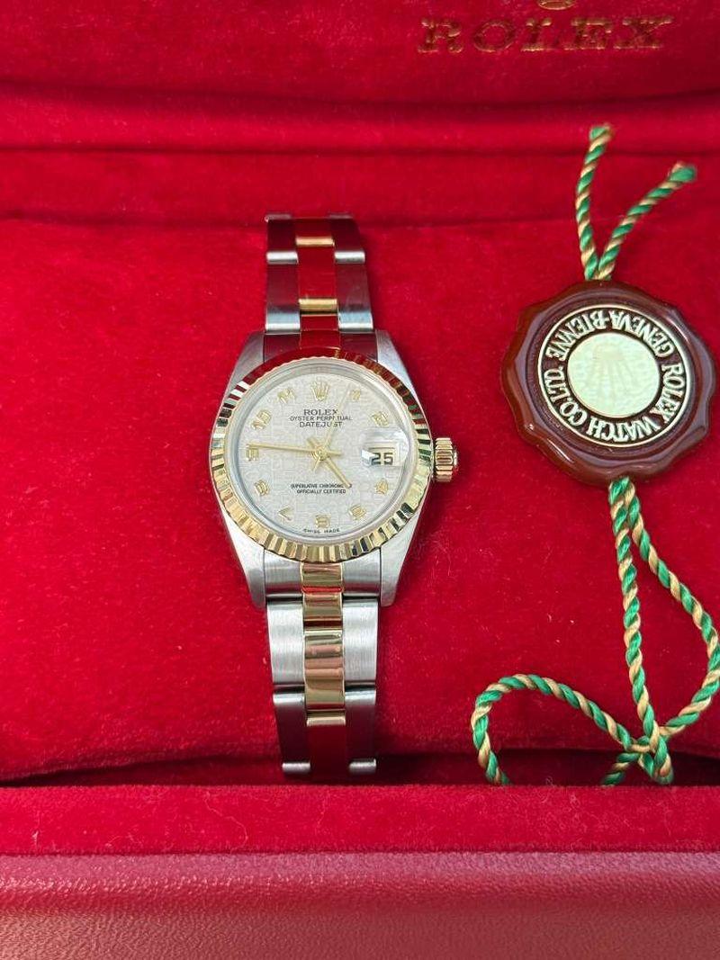 Rolex Lady-Datejust Steel Yellow Gold Ivory Anniversary Dial Oyster Watch 79173 In Good Condition For Sale In Aventura, FL