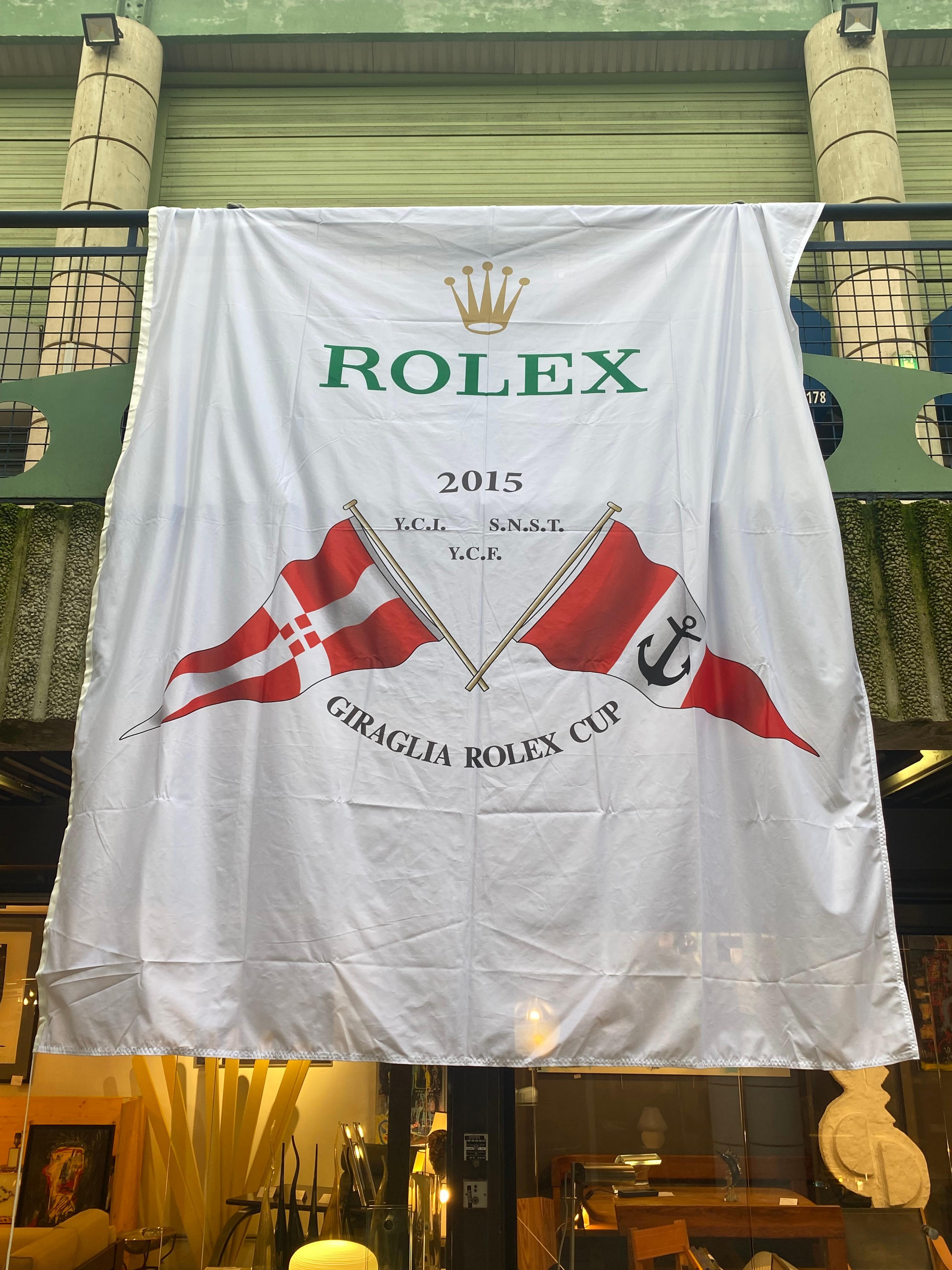 Rolex
Large nylon flag
For the Rolex Cup giraglia
2015
Excellent condition
200 x 225 cm
With its cords
950 euros
In very good condition