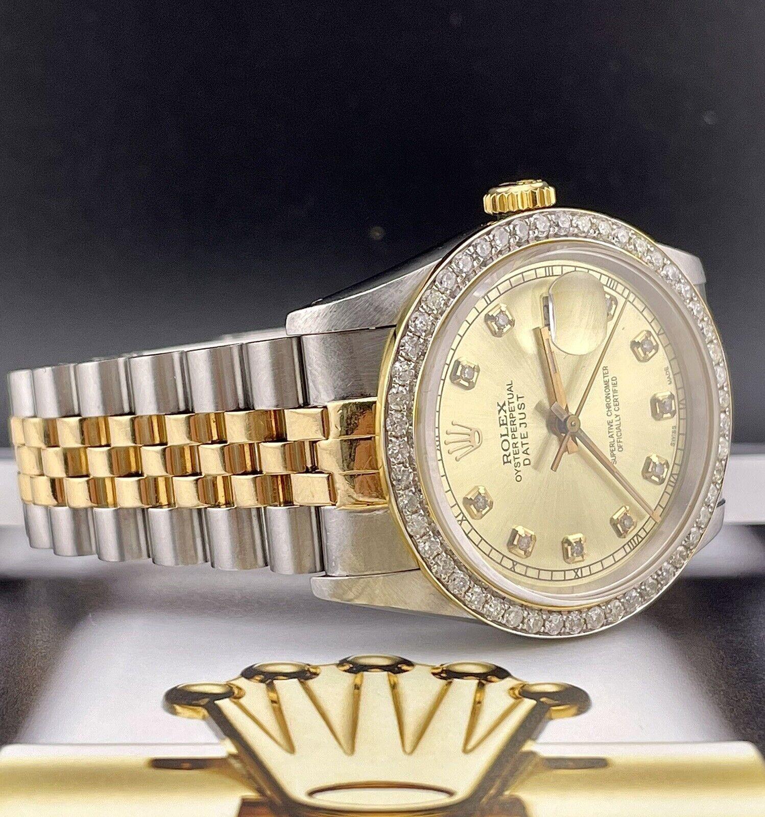 Dies ist eine Rolex Datejust 36mm mit Jubiläumsband. Diese Uhr ist 2Tone, was bedeutet, dass sie sowohl aus 18k Gelbgold als auch aus Edelstahl besteht. Außerdem haben wir auf der Lünette und dem Zifferblatt SI-Diamanten im Wert von 1,75 ct