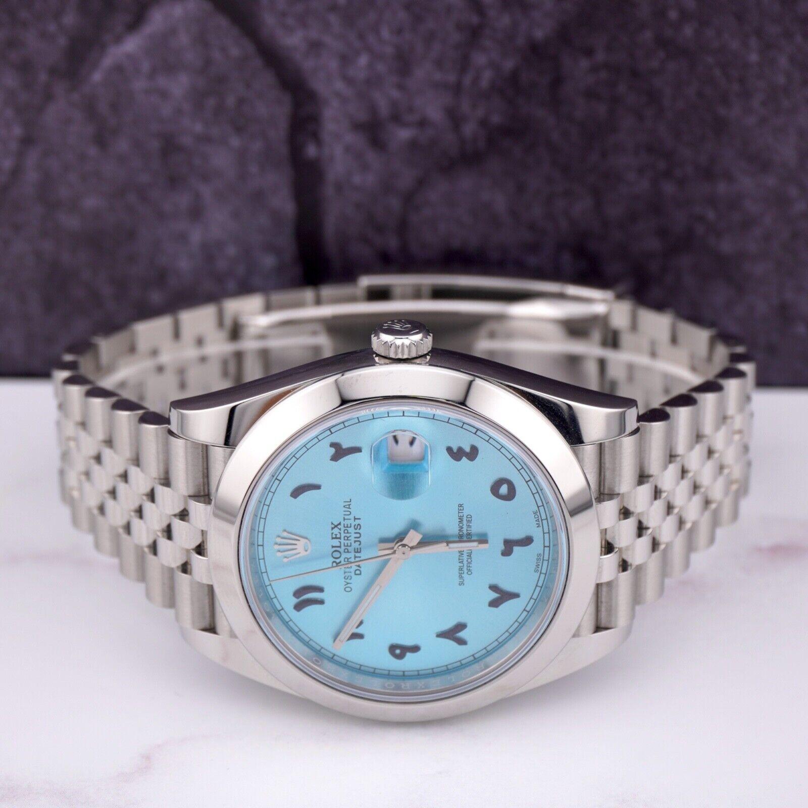 Rolex Montre Datejust 41mm avec cadran arabe bleu glace Jubilee en acier, réf. 126300 en vente 2