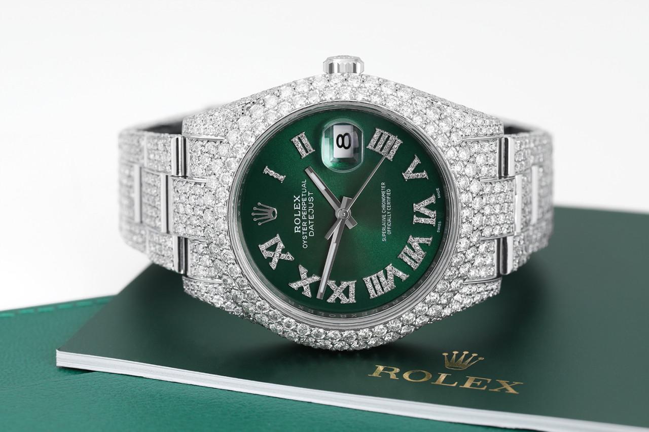 Rolex Mens Datejust II 41mm acier inoxydable cadran romain diamant vert montre personnalisée entièrement glacée 116300

Cette montre est dans un état comme neuf. Elle a été polie, entretenue et ne présente aucune rayure ou imperfection visible.