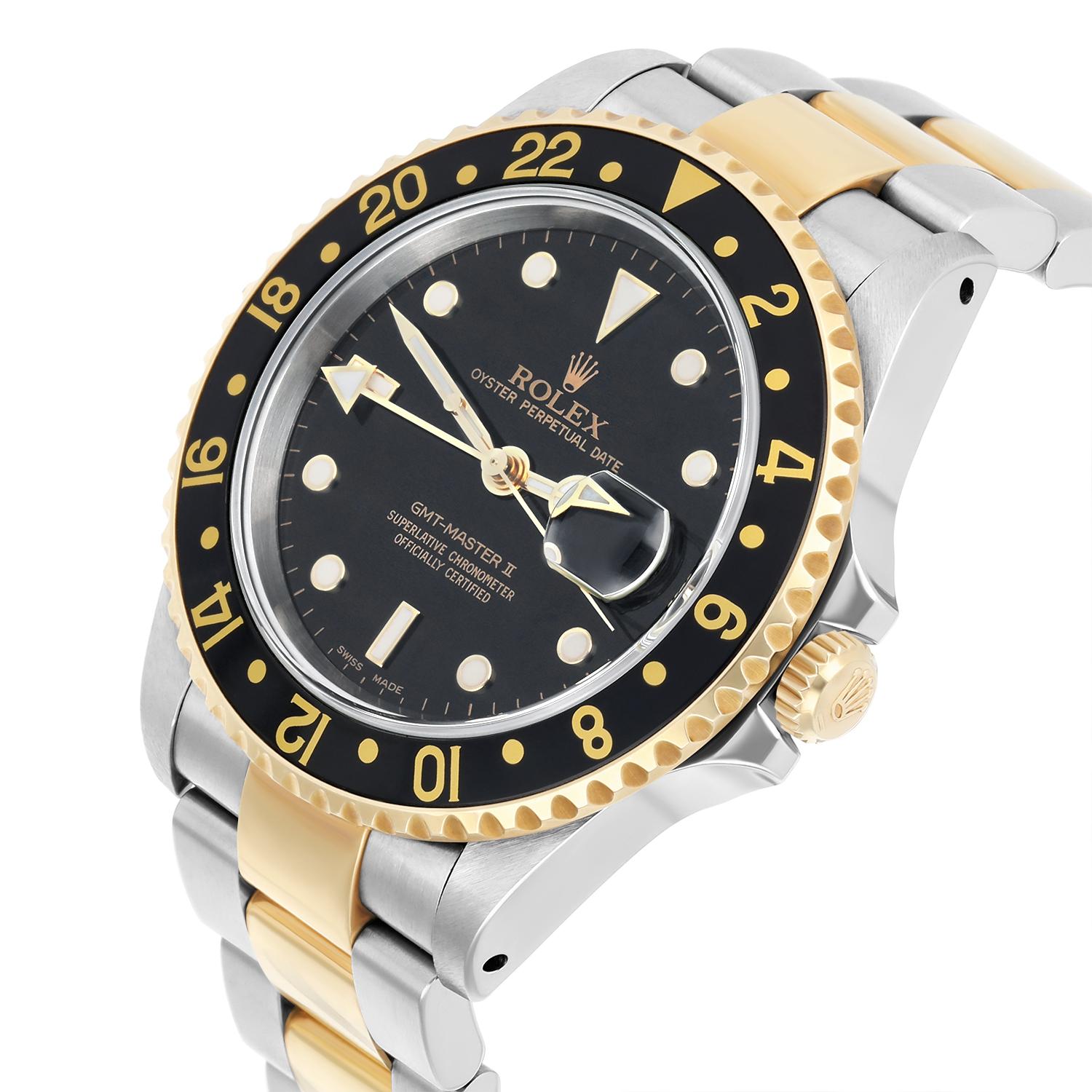 Rolex Mens Gmt-Master II 16713 18K & Stainless Steel Black Dial 40mm Watch In Excellent Condition In New York, NY