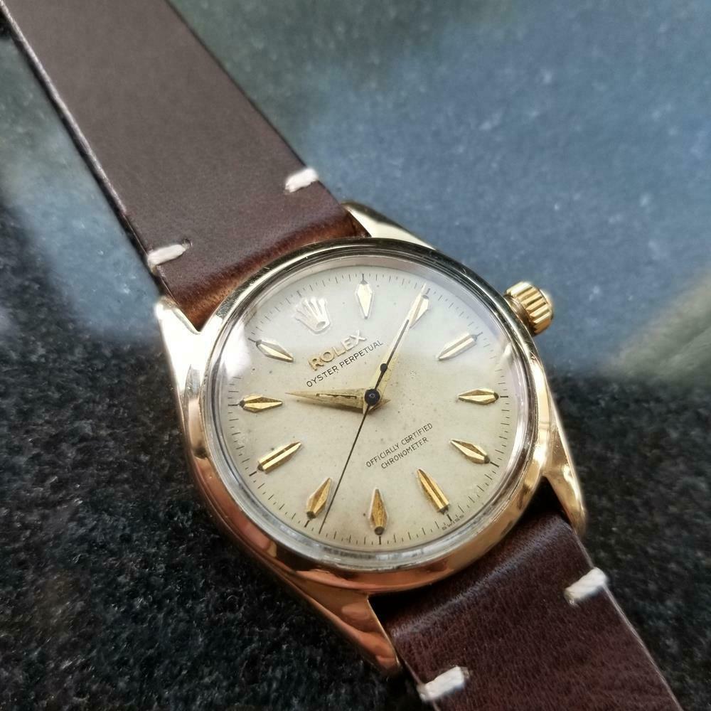 Vintage luxury, men's gold-capped Rolex Oyster Perpetual 6634, c.1957. Verified authentic by a master watchmaker. Gorgeous, original gold Rolex dial, applied indice hour markers, gilt minute and hour hands, sweeping central second hand, hands and