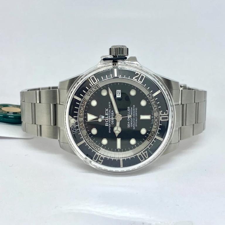 New Rolex deepsea sea-dweller diver watch designed in stainless steel, sapphire crystal, oyster link bracelet, 70 hour power reserve. Comes with box and papers. Year 2020

Model no: 126660
Serial no: 22******
Movement: automatic self