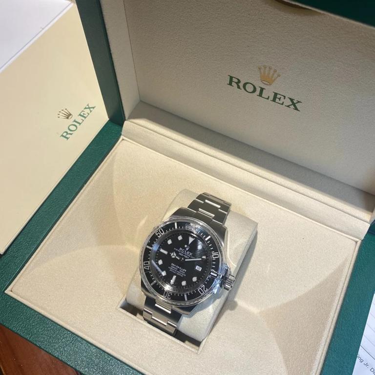 Rolex Men's Oyster Perpetual Deepsea Sea-Dweller Black Dial Watch 126660 1