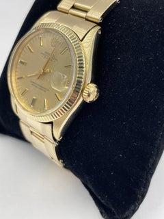 Rolex Mid Size Date Yellow Gold Wristwatch
