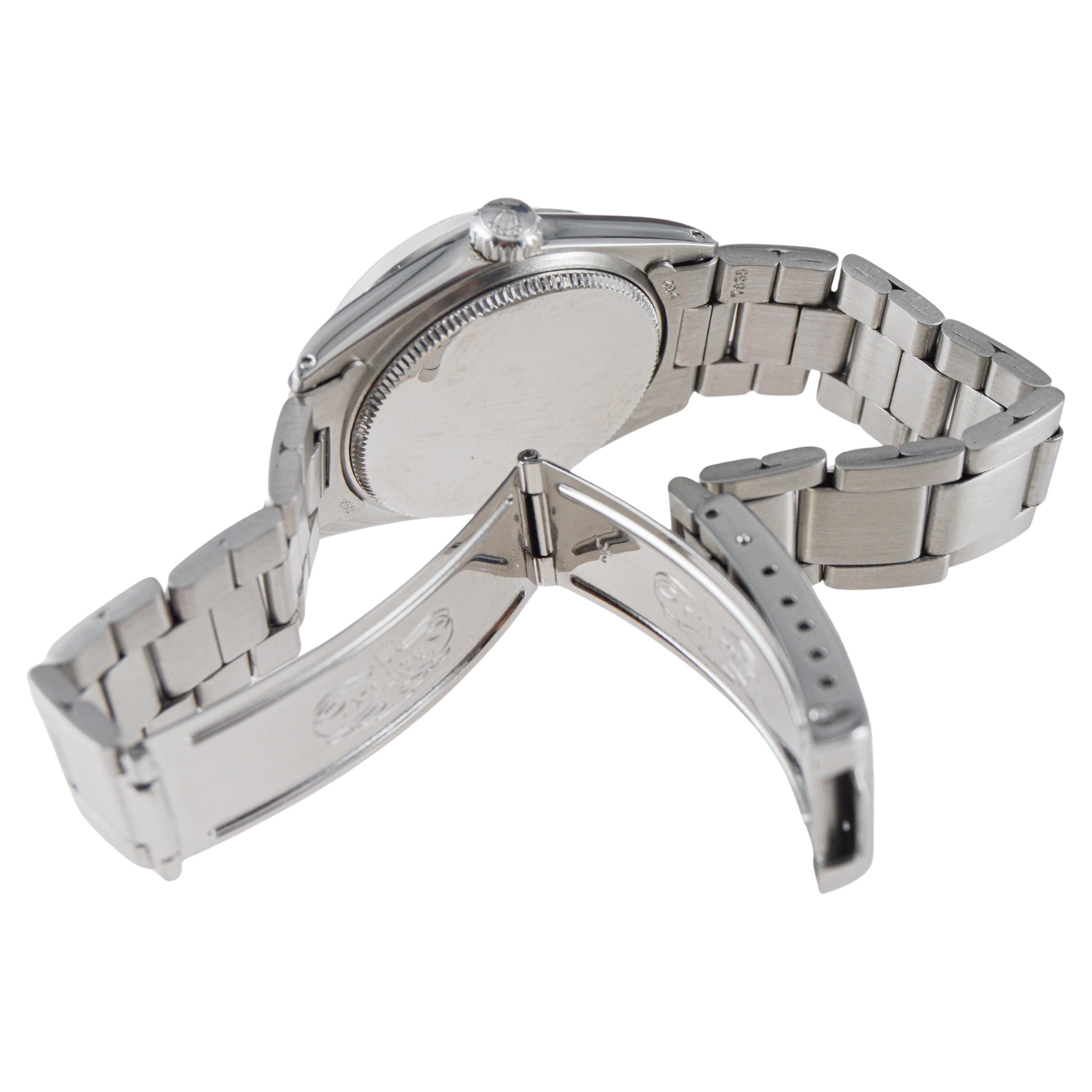 Rolex Mid Size Steel Oysterdate with Custom Pink M.O.P. Dial and Diamond Markers en vente 7