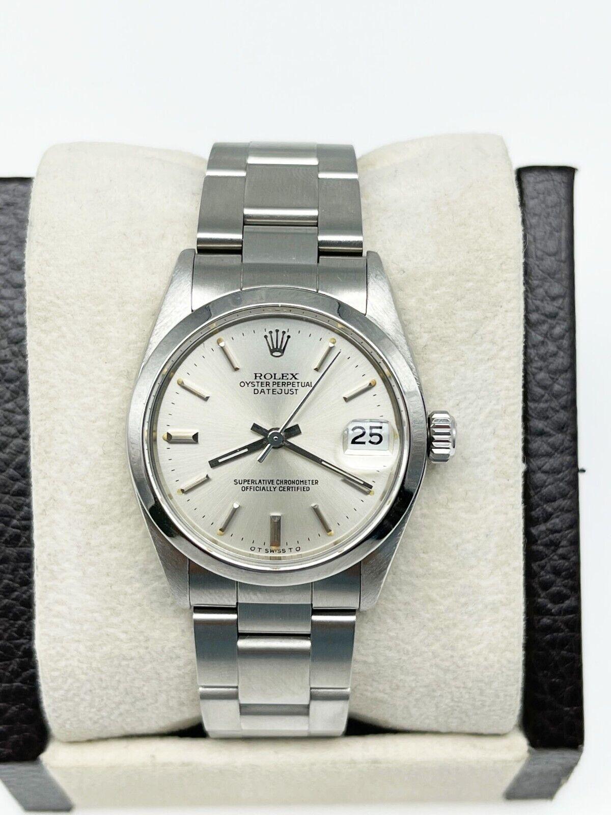 Style Number: 6824

 

Serial: 5121***

 

Model: Rolex Midsize Datejust

 

Case Material: Stainless Steel

 

Band: Stainless Steel

 

Bezel: Stainless Steel

 

Dial: Silver

 

Face: Acrylic

 

Case Size: 31mm

 

Includes: 

- Certified