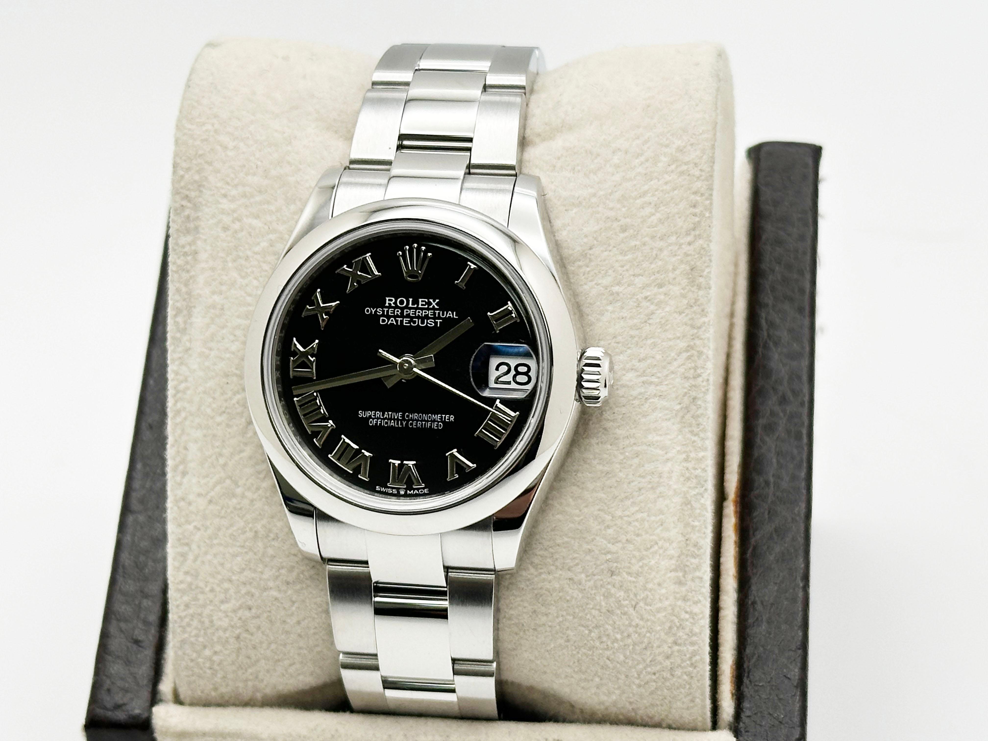 Rolex Midsize Datejust 278240 31mm Black Roman Stainless Steel Box Paper 2022 In Excellent Condition For Sale In San Diego, CA