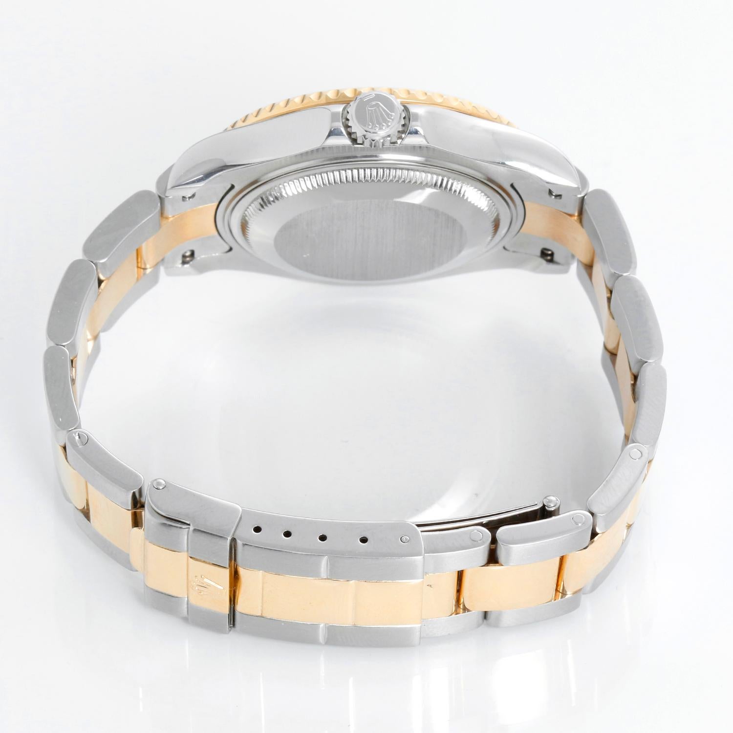 Women's or Men's Rolex Midsize Yacht-Master 35mm Steel & Gold Men's or Ladies Watch 168623