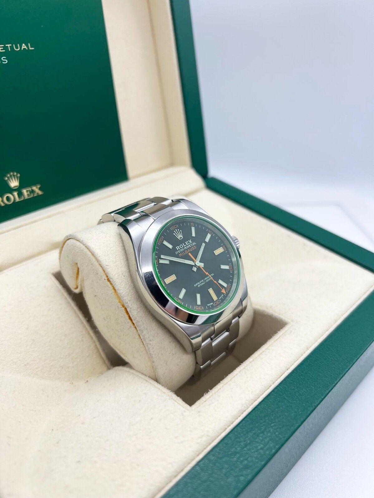 Rolex Milgauss 116400GV Cadran noir Cristal vert Acier inoxydable Boîte papier 2019 Unisexe en vente