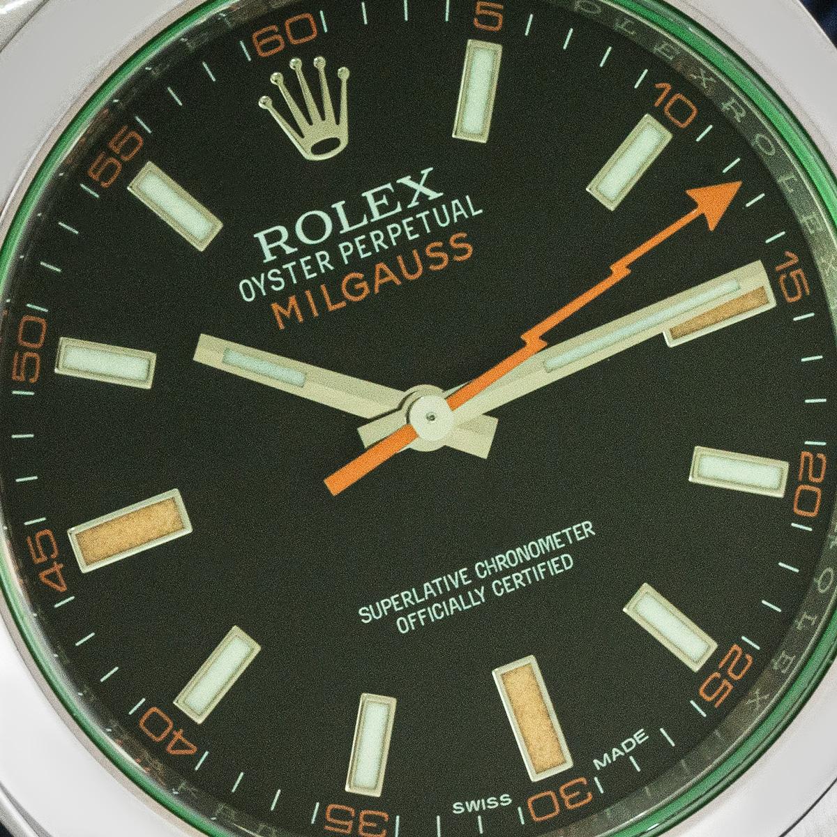 Rolex Milgauss Green Glass 116400GV In Excellent Condition For Sale In London, GB
