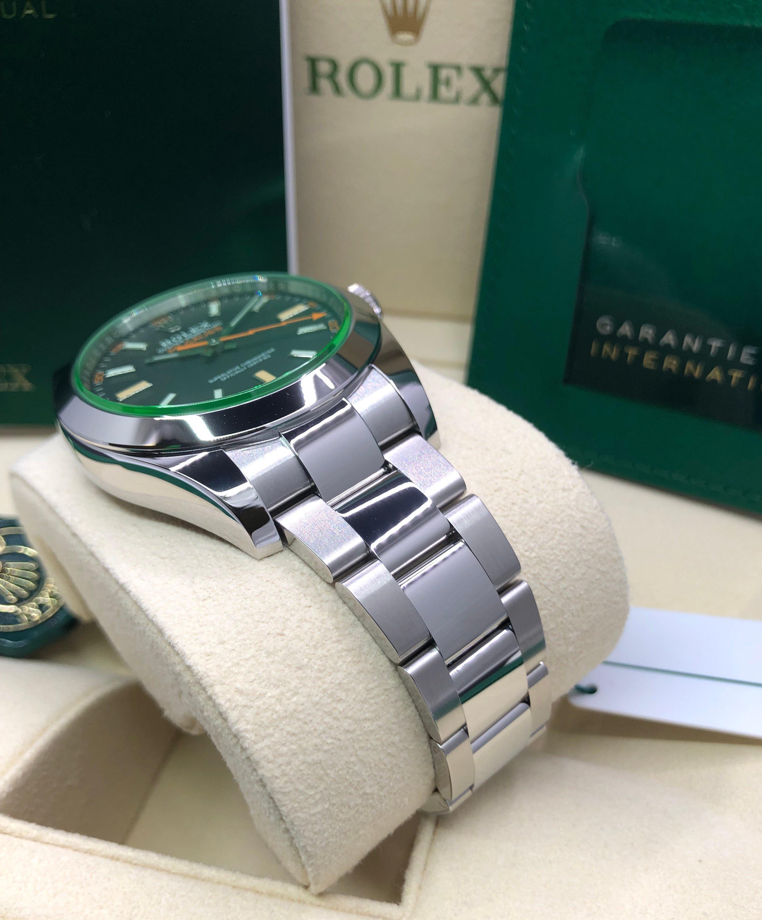 Rolex Milgauss Edelstahl-Herrenuhr 116400GV mit schwarzem Zifferblatt und grünem Kristall für Damen oder Herren im Angebot