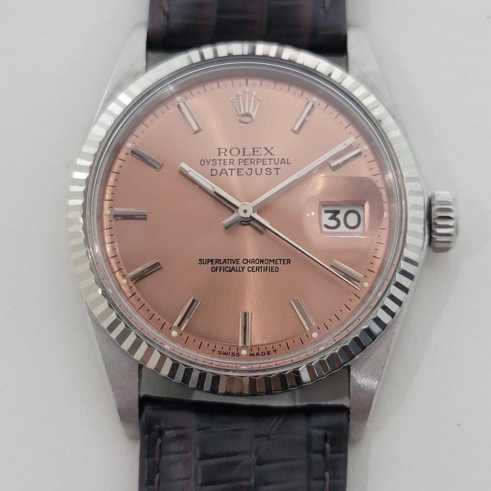 Timeless icon, Men's 18k white gold and stainless steel Rolex Oyster Datejust ref.1601 automatic, c.1974, in excellent working condition. Verified authentic by a master watchmaker. Gorgeous Rolex signed salmon dial, applied baton index hour markers,