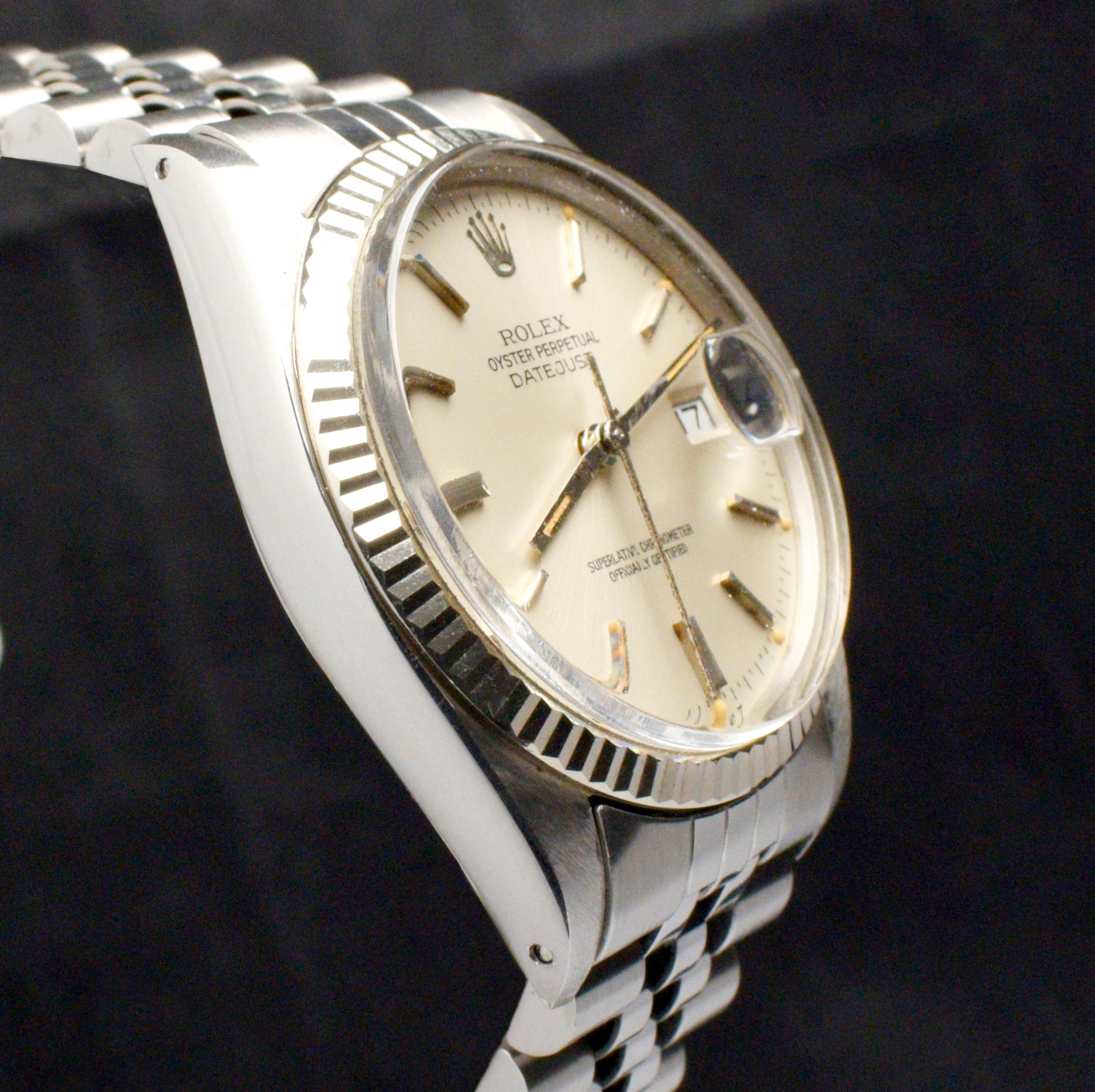 Rolex Oyster Datejust Steel 16014 Silver Dial Automatic Watch w/ Paper, 1982 In Good Condition In Central & Western District, HK