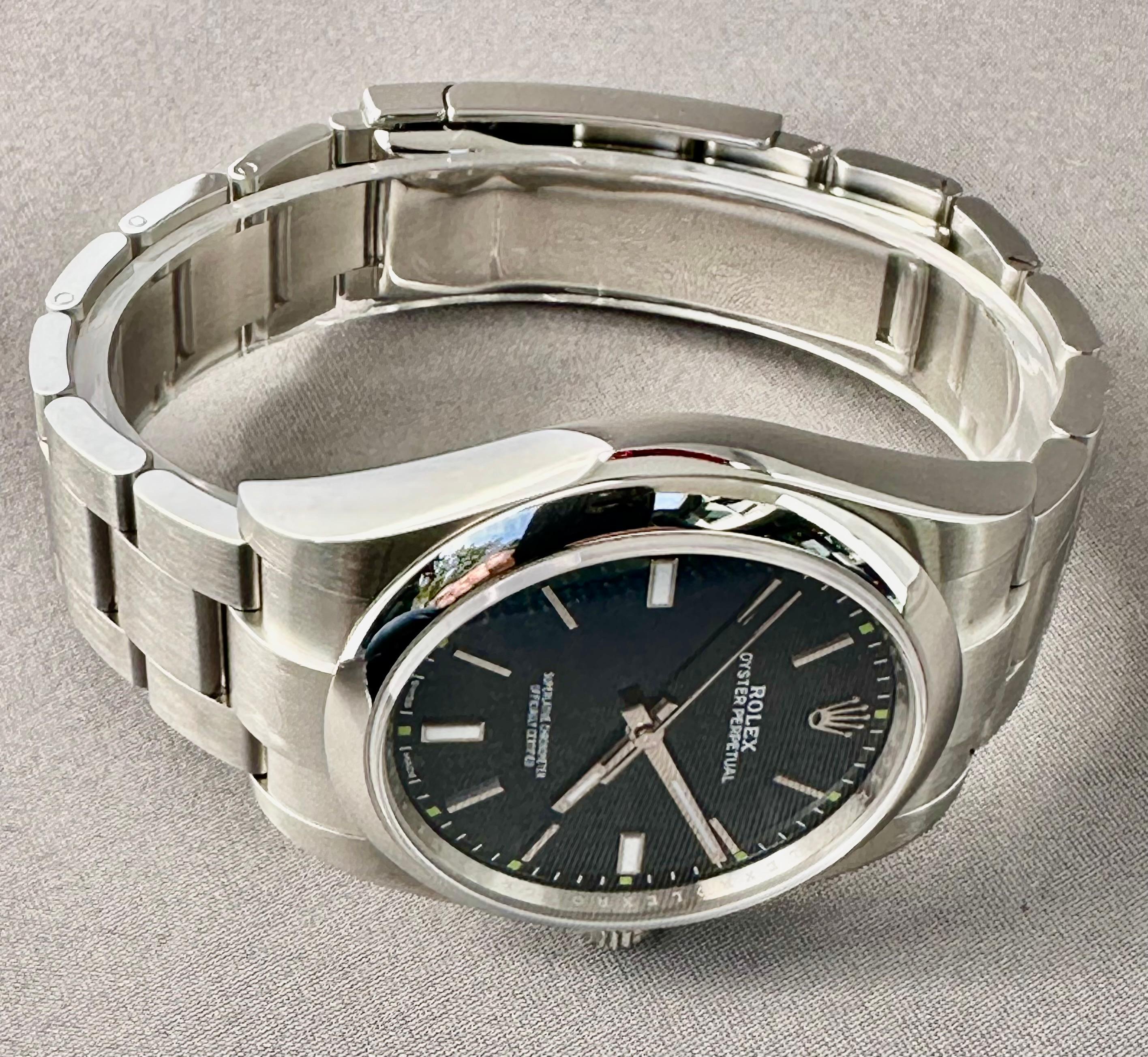 
Rolex Oyster Perpetual Chronometer Ref. # 114300



Description / Condition: All watches have been professionally scrutinized and serviced prior to being offered for sale. Superlative, fine condition. 

Manufacturer: Rolex

Model: Rolex Oyster