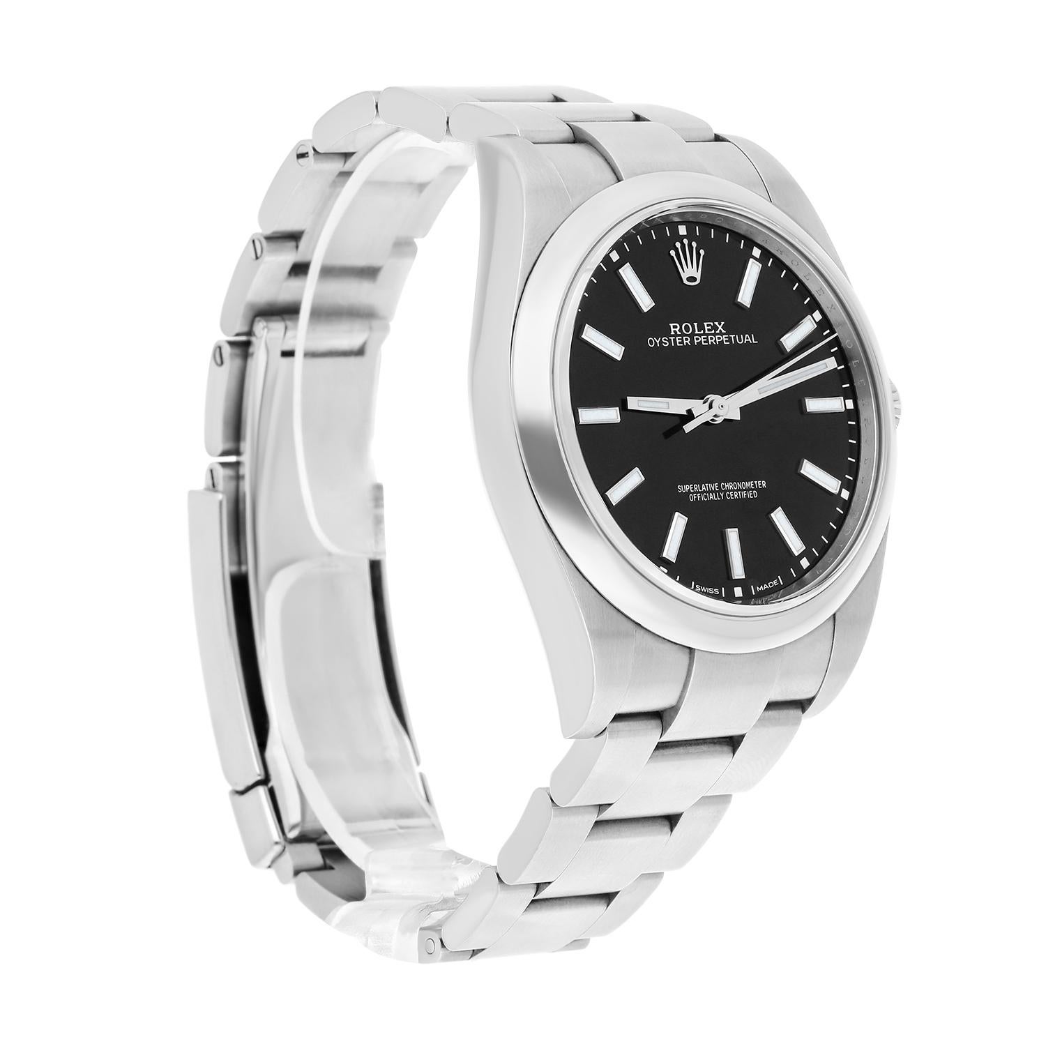 Rolex Oyster Perpetual 114300 Black Dial Oyster Bracelet Complete In Excellent Condition For Sale In New York, NY