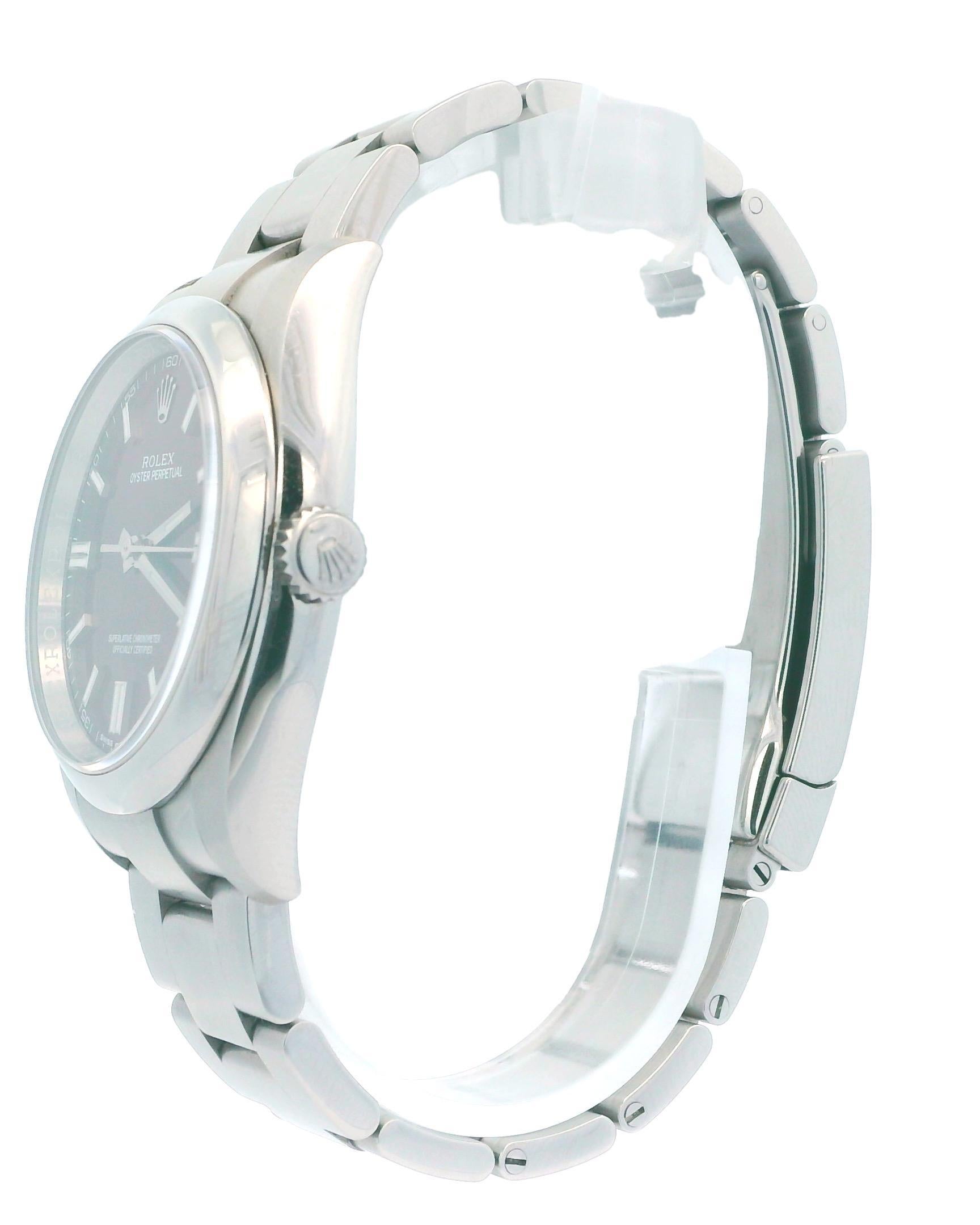 Rolex Oyster Perpetual 116000 Red-Grape Dial Steel Box Papers In Excellent Condition For Sale In Great Neck Plaza, NY