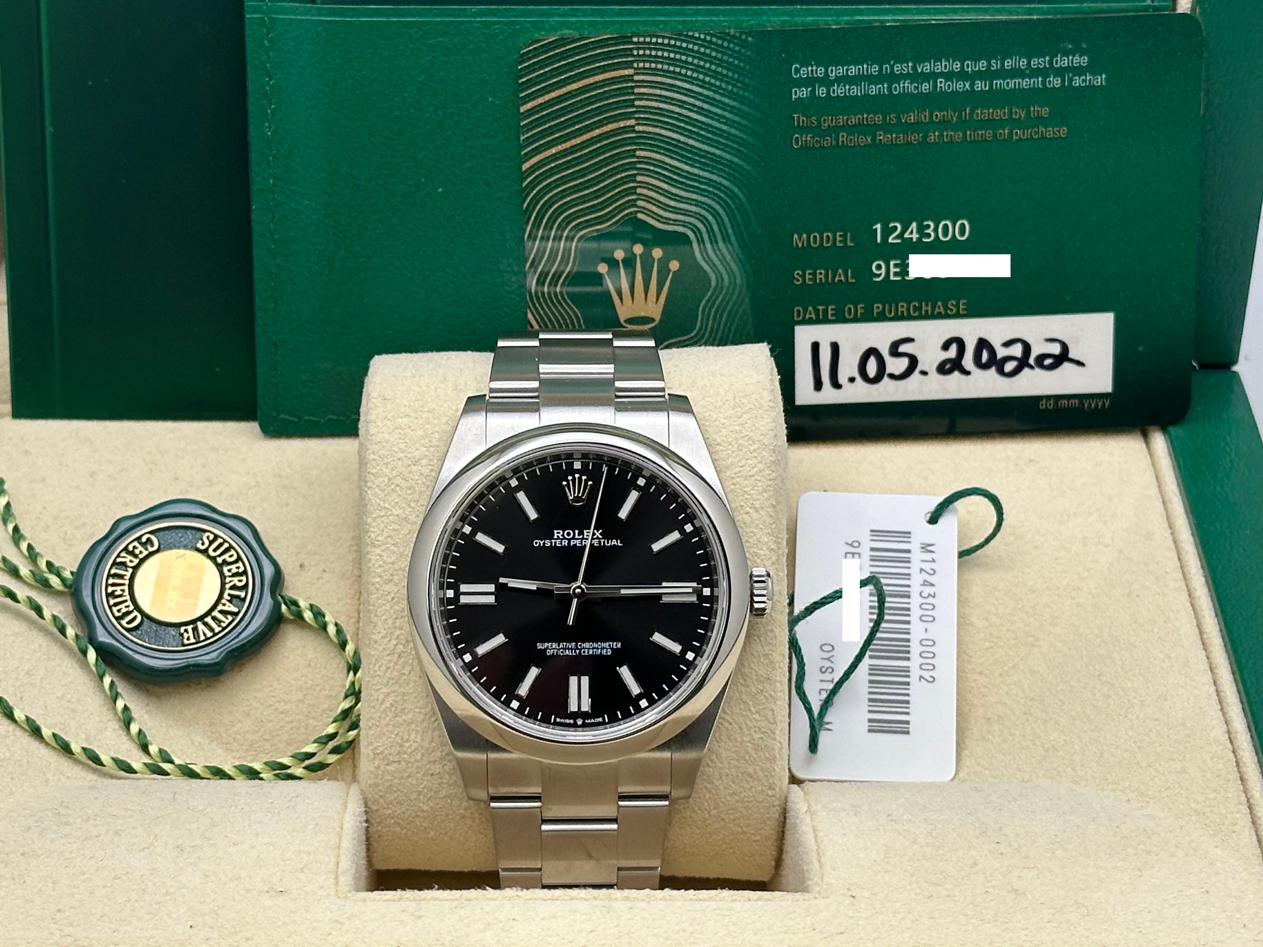 Rolex Oyster Perpetual 124300 41mm Cadran noir Acier inoxydable Boîte papier 2022 en vente 4