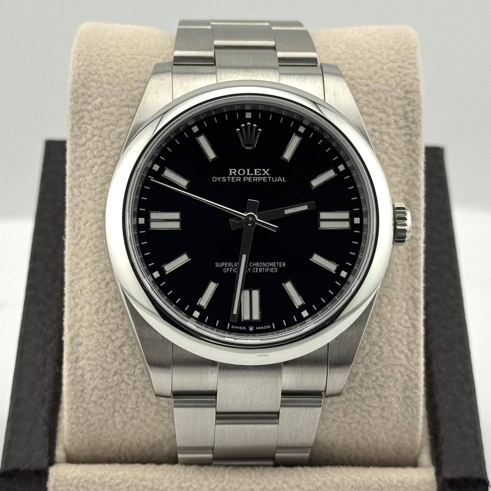 Women's or Men's Rolex Oyster Perpetual 124300 41mm Black Dial Stainless Steel Box Papers 2023 For Sale