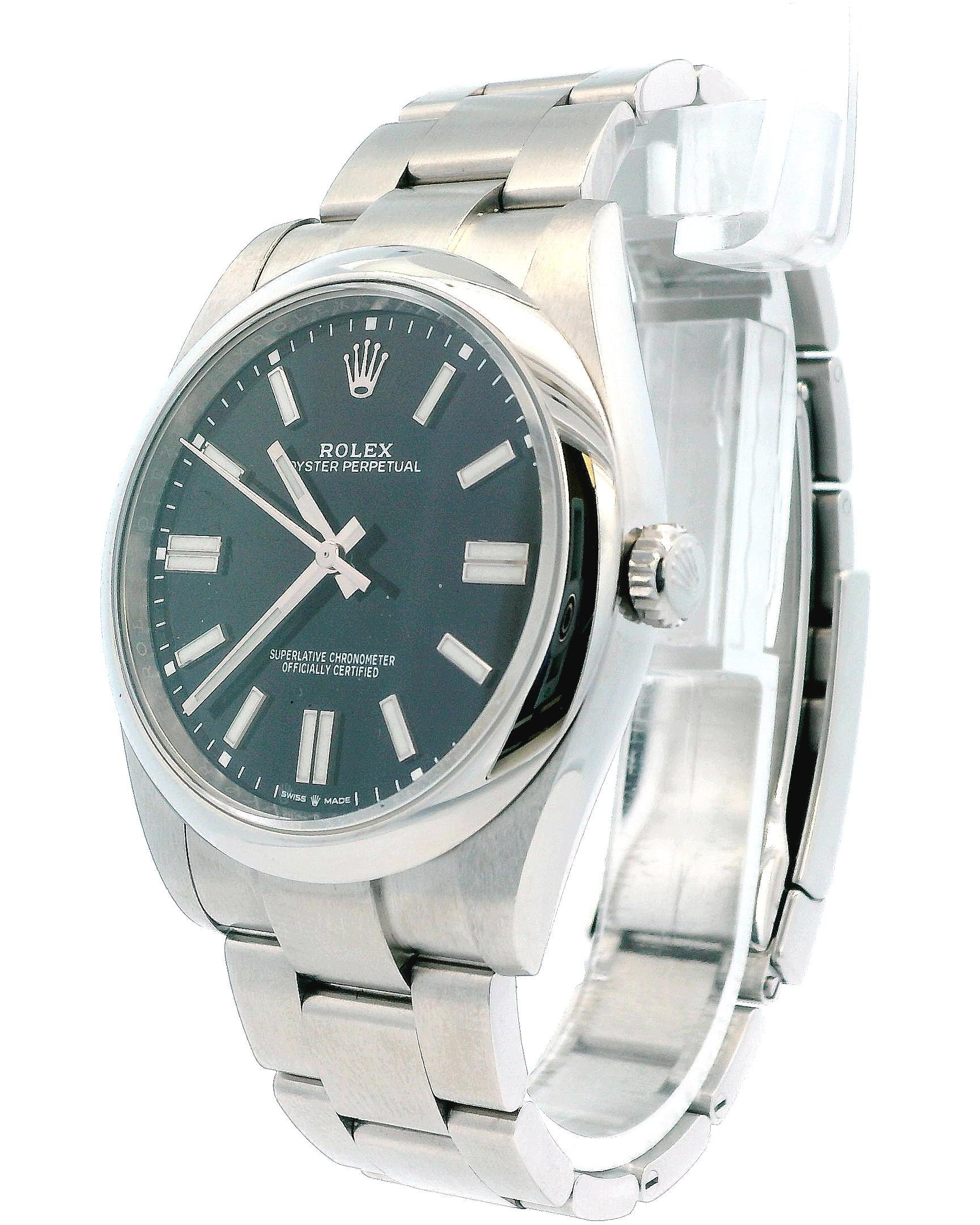 Reloj Rolex Oyster Perpetual 124300 para caballero. Caja de acero inoxidable de 41 mm con bisel liso. Esfera negra con agujas e índices horarios luminosos de acero. Marcador de minutos alrededor de la esfera exterior. Brazalete Oyster de acero