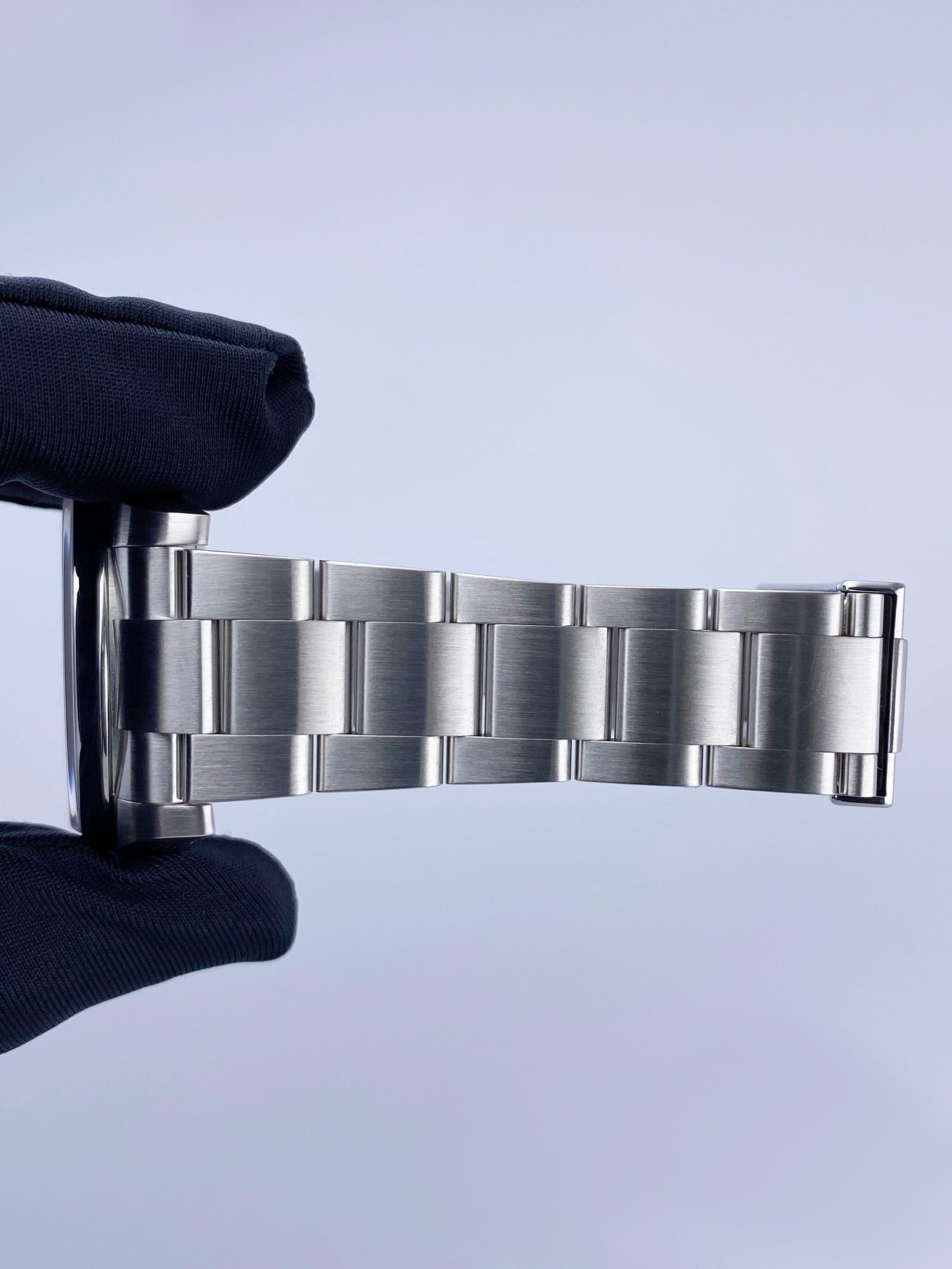 Rolex Oyster Perpetual 126000 Rosa Zifferblatt Damenuhr Box Papiere im Angebot 6