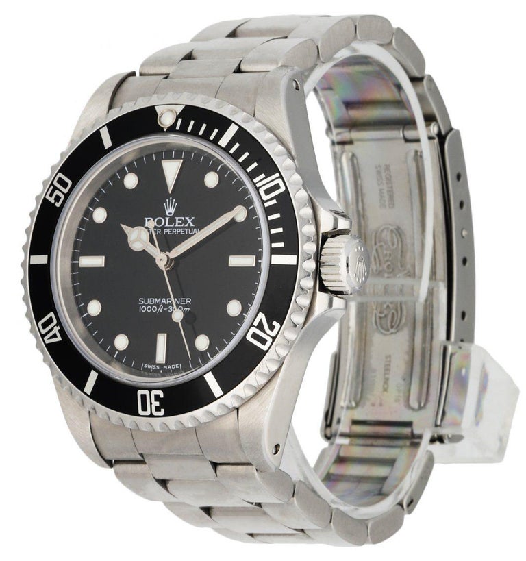 Rolex Submariner No Date 14060M. 40mm stainless steel case with unidirectional stainless steel bezel with black bezel insert. Black Dial with luminous Mercedes hands and luminous index hour markers. Stainless steel Oyster bracelet with fold over