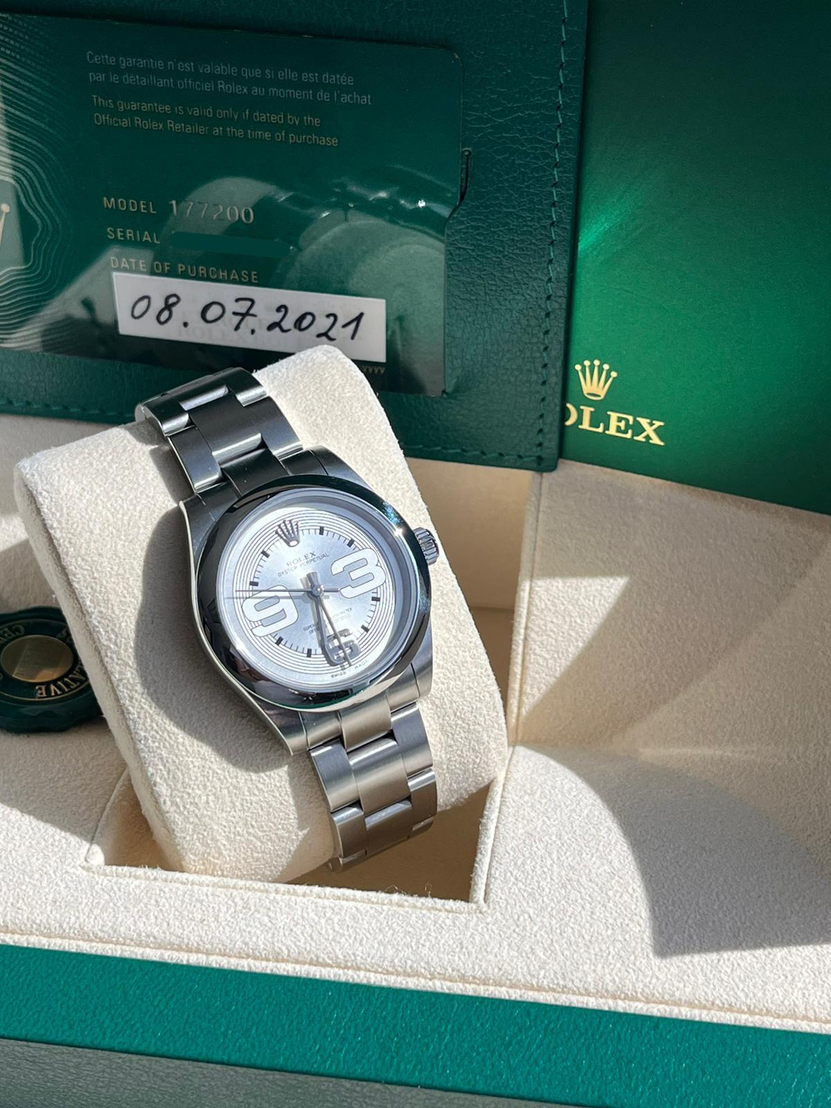 Rolex Oyster Perpetual 31mm Maxi Arabic Dial Automatic Montre pour femmes 177200 en vente 3