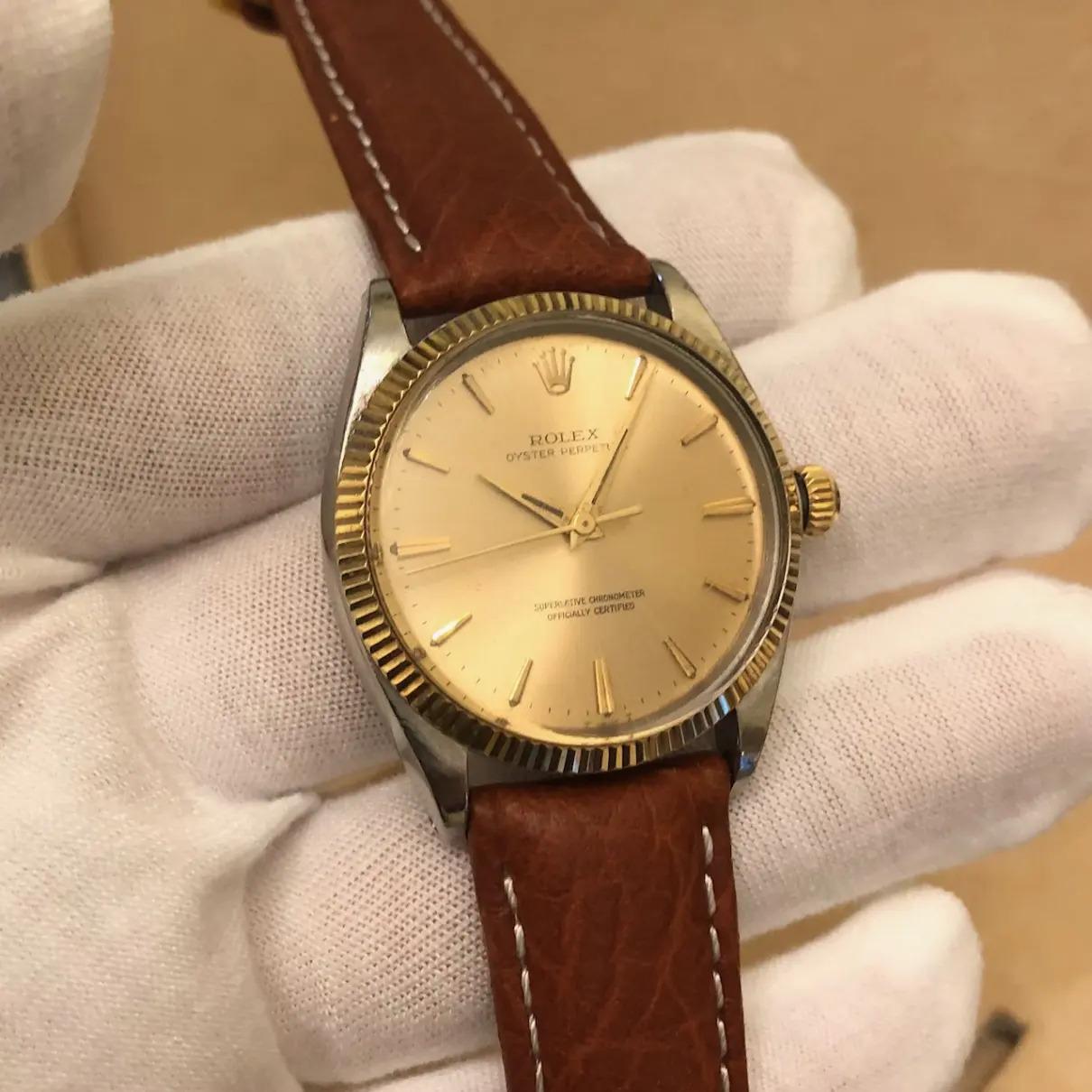 Women's or Men's Rolex Oyster Perpetual 34mm 14k Yellow Gold Fluted Bezel Leather