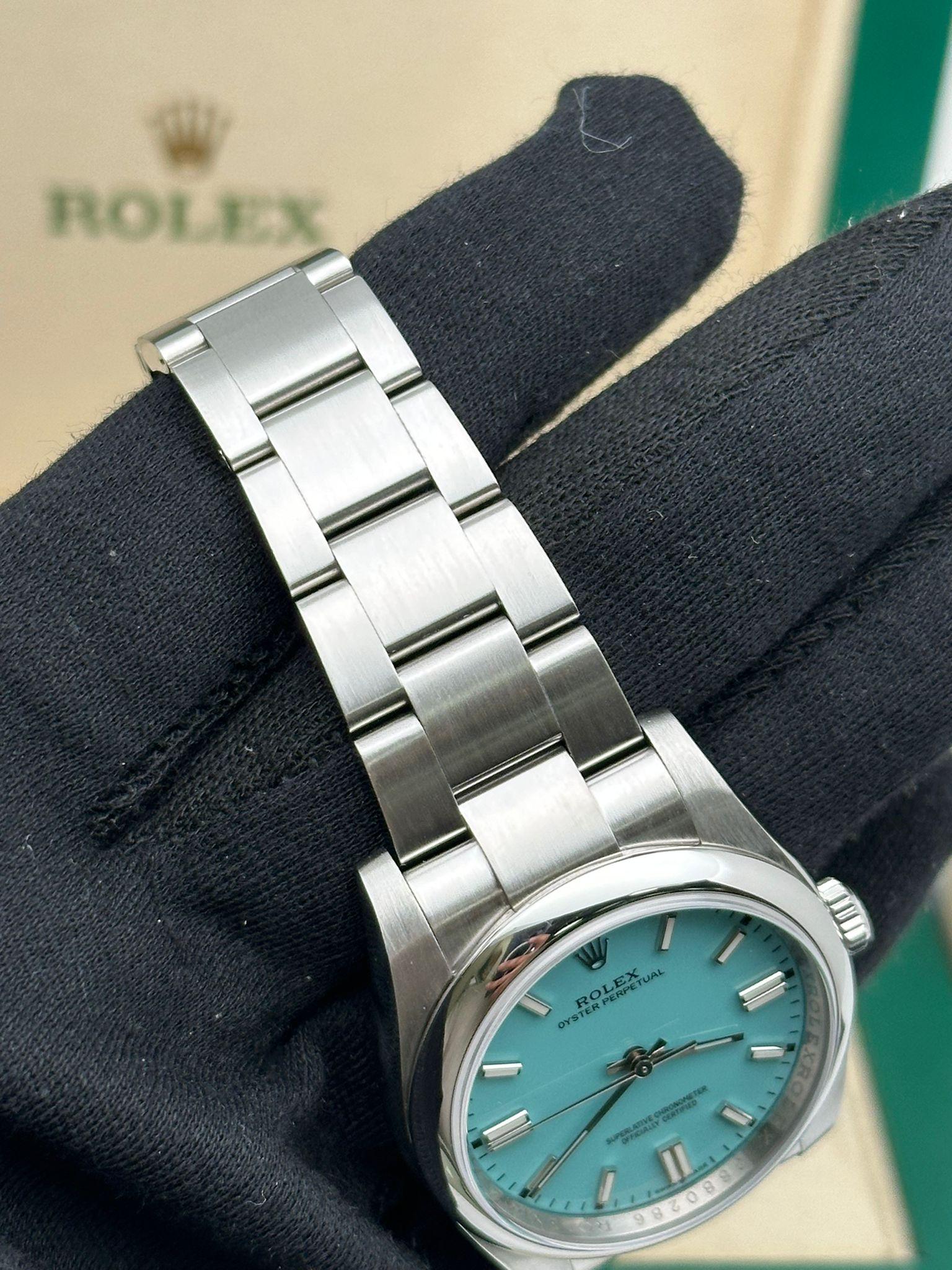 Rolex Oyster Perpetual 36 mm avec cadran Tiffany turquoise personnalisé 116000 en vente 6