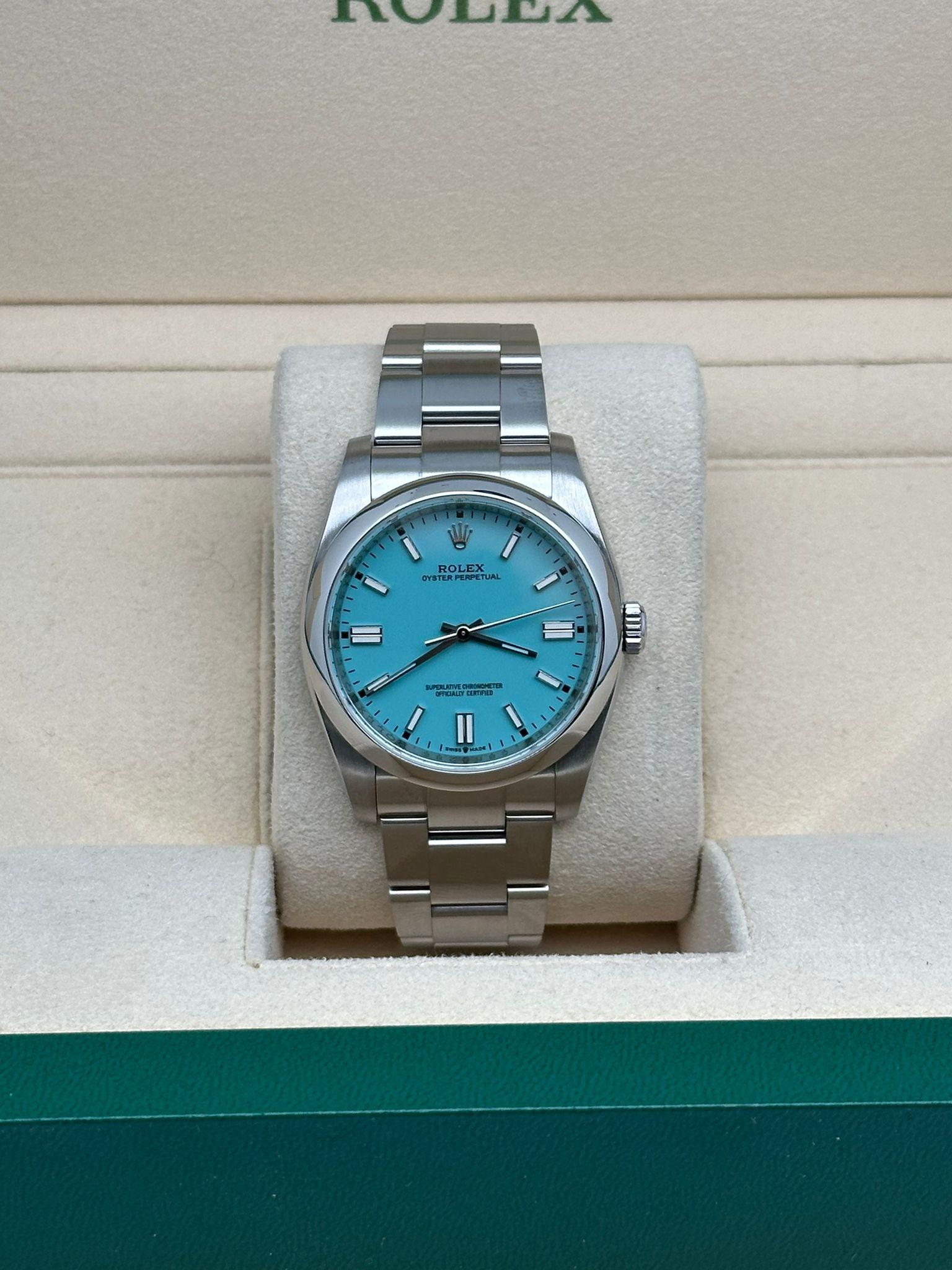 Rolex Oyster Perpetual 36 mm avec cadran personnalisé turquoise Tiffany 126000 en vente 1
