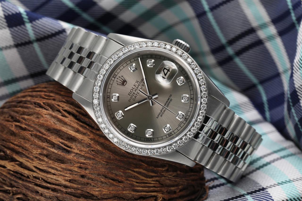 Rolex Montre Oyster Perpetual Datejust à cadran gris foncé avec lunette en diamant 16014 Excellent état - En vente à New York, NY